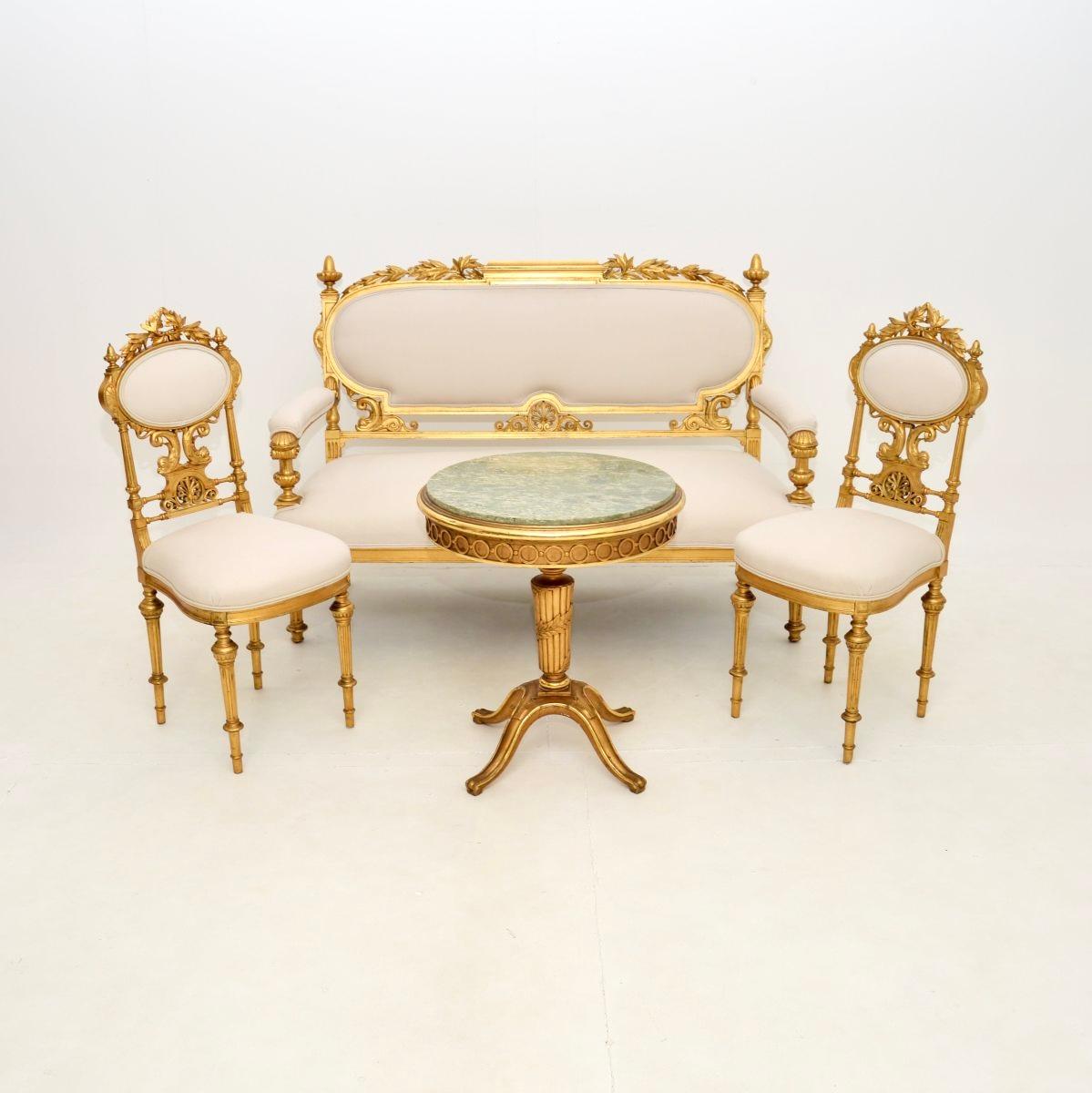 Canapé ancien en bois doré de style Empire suédois en vente 7