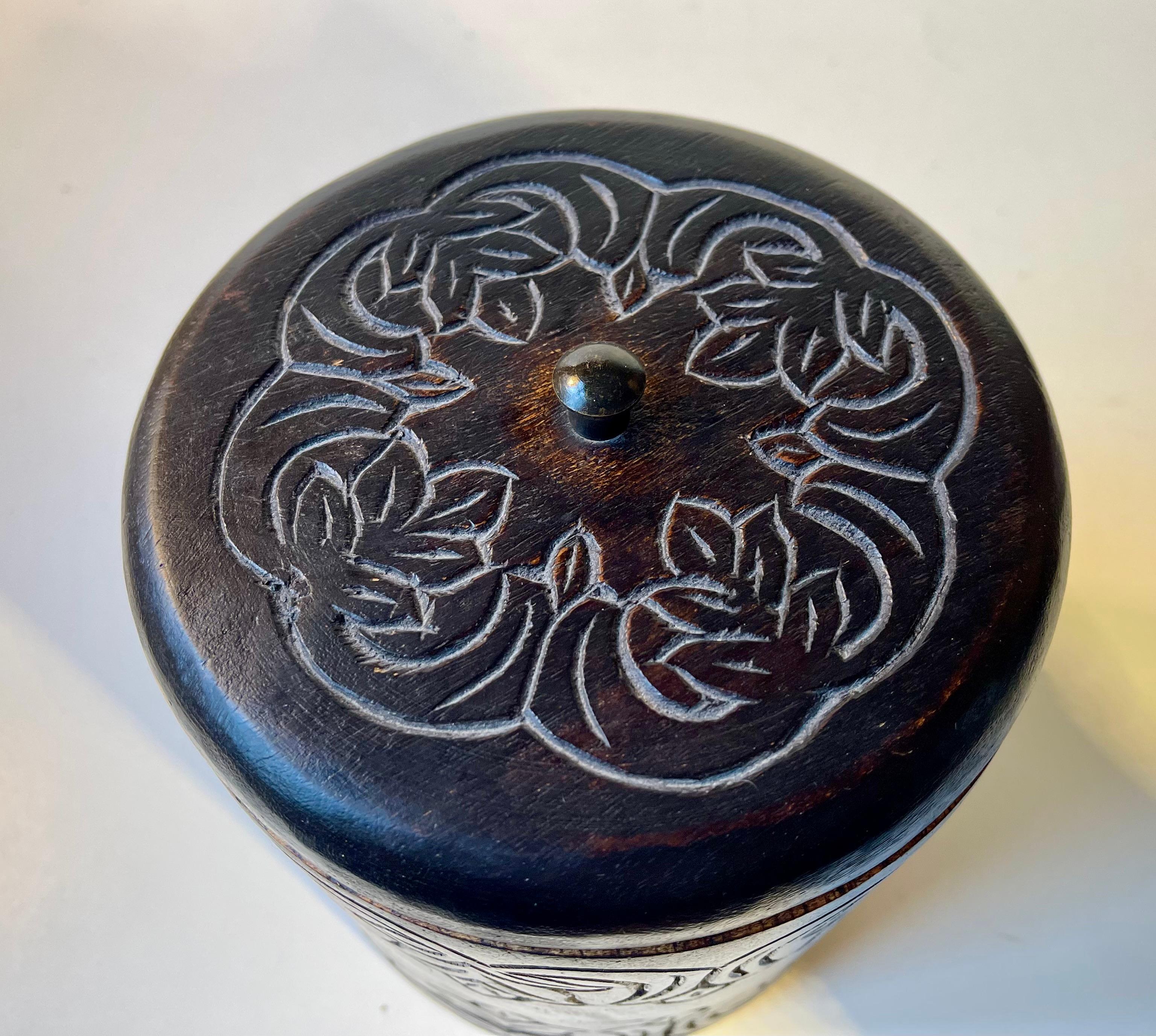 Chêne Antique boîte à thé en bois sculpté suédois, 19e siècle en vente