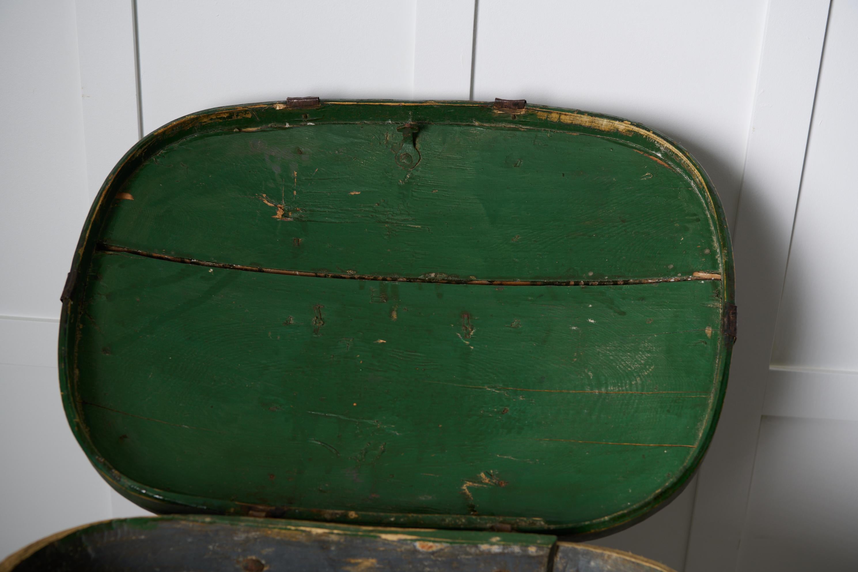 Antiguo Forskrin sueco, caja de viaje de arte popular del siglo XVIII, estado original en venta 3