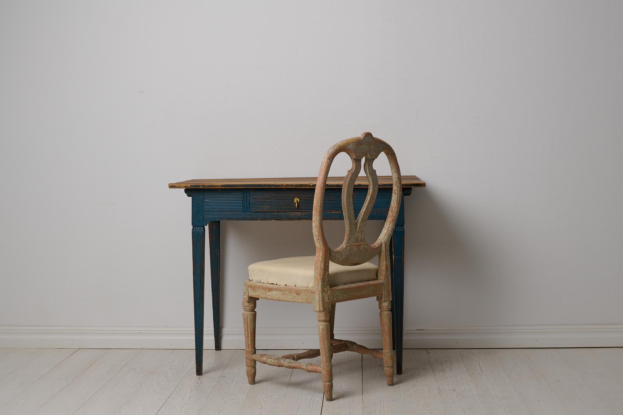 Hand-Crafted Antique Swedish Genuine Desk with Original Paint from the Gustavian Period
