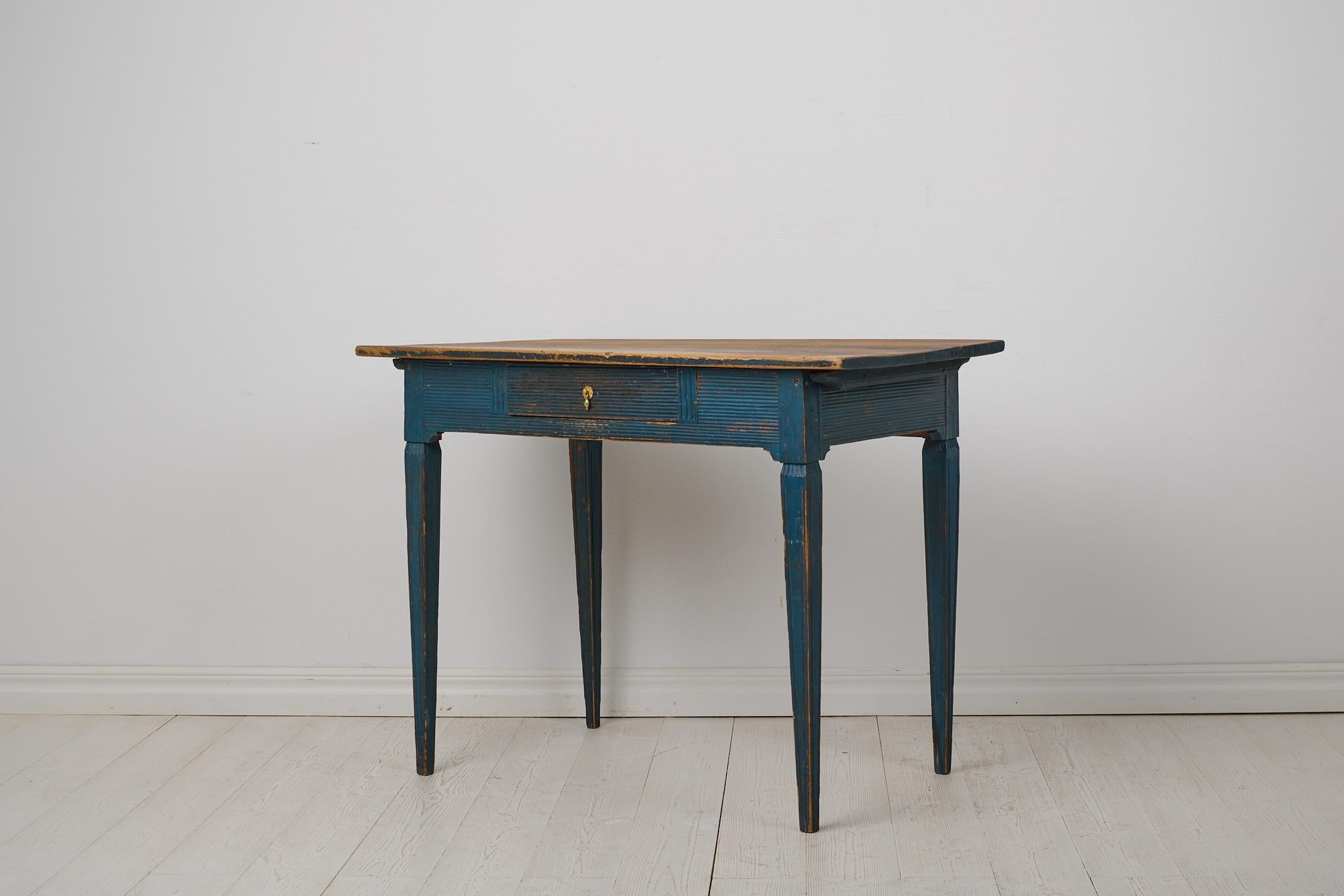 19th Century Antique Swedish Genuine Desk with Original Paint from the Gustavian Period