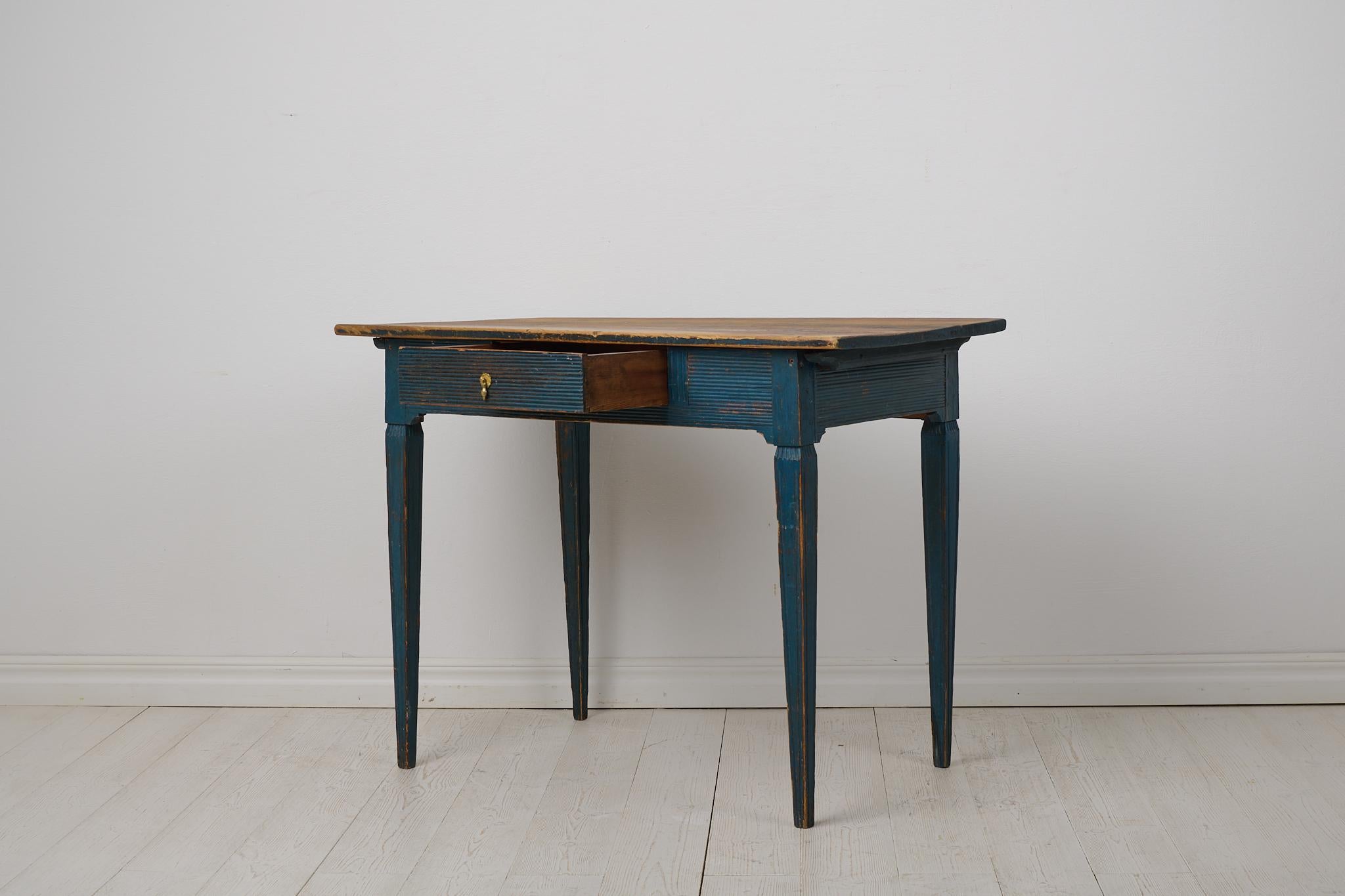 Pine Antique Swedish Genuine Desk with Original Paint from the Gustavian Period
