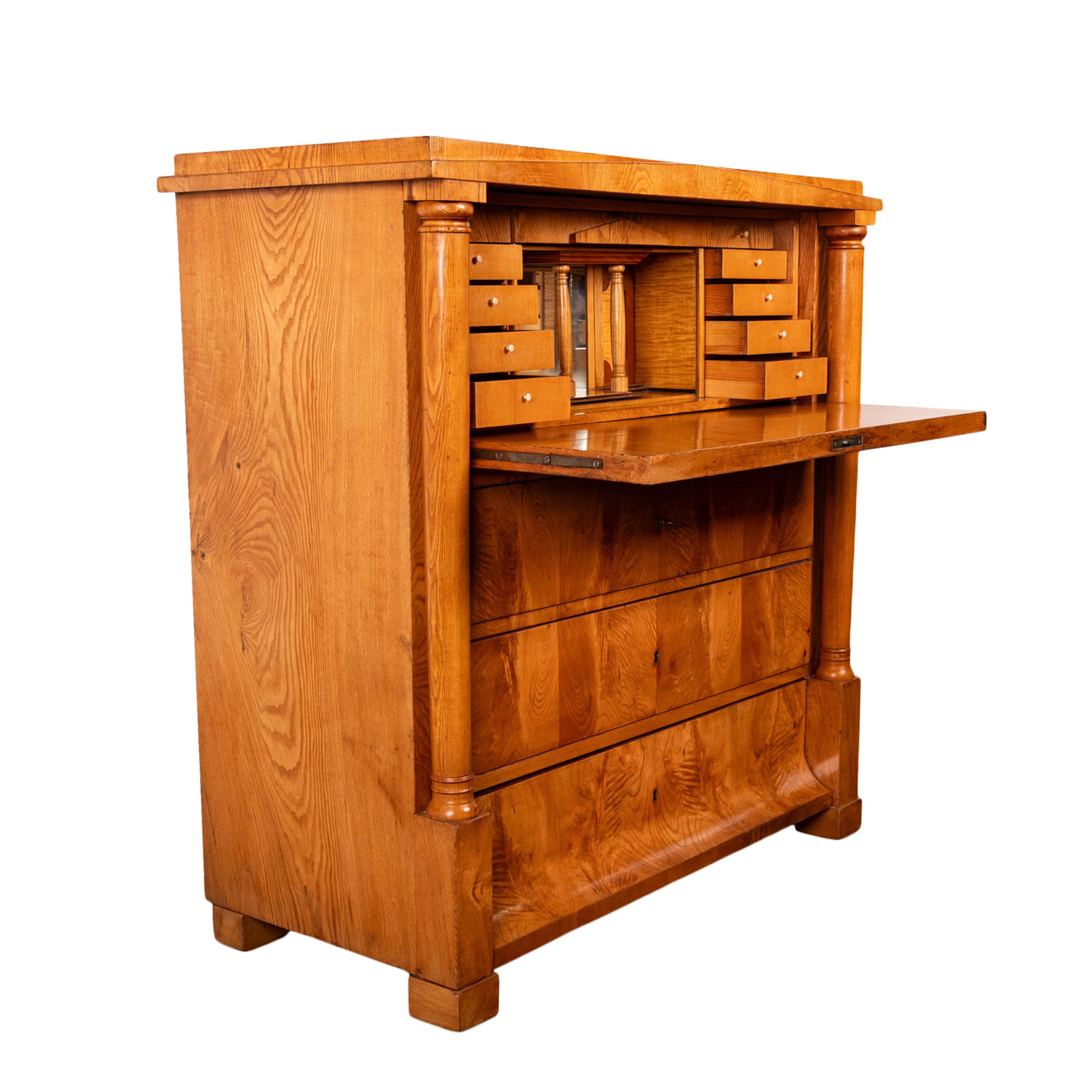 Antique Swedish Golden Ash Biedermeier Secretary Chest Dresser Desk inlaid 1820 4