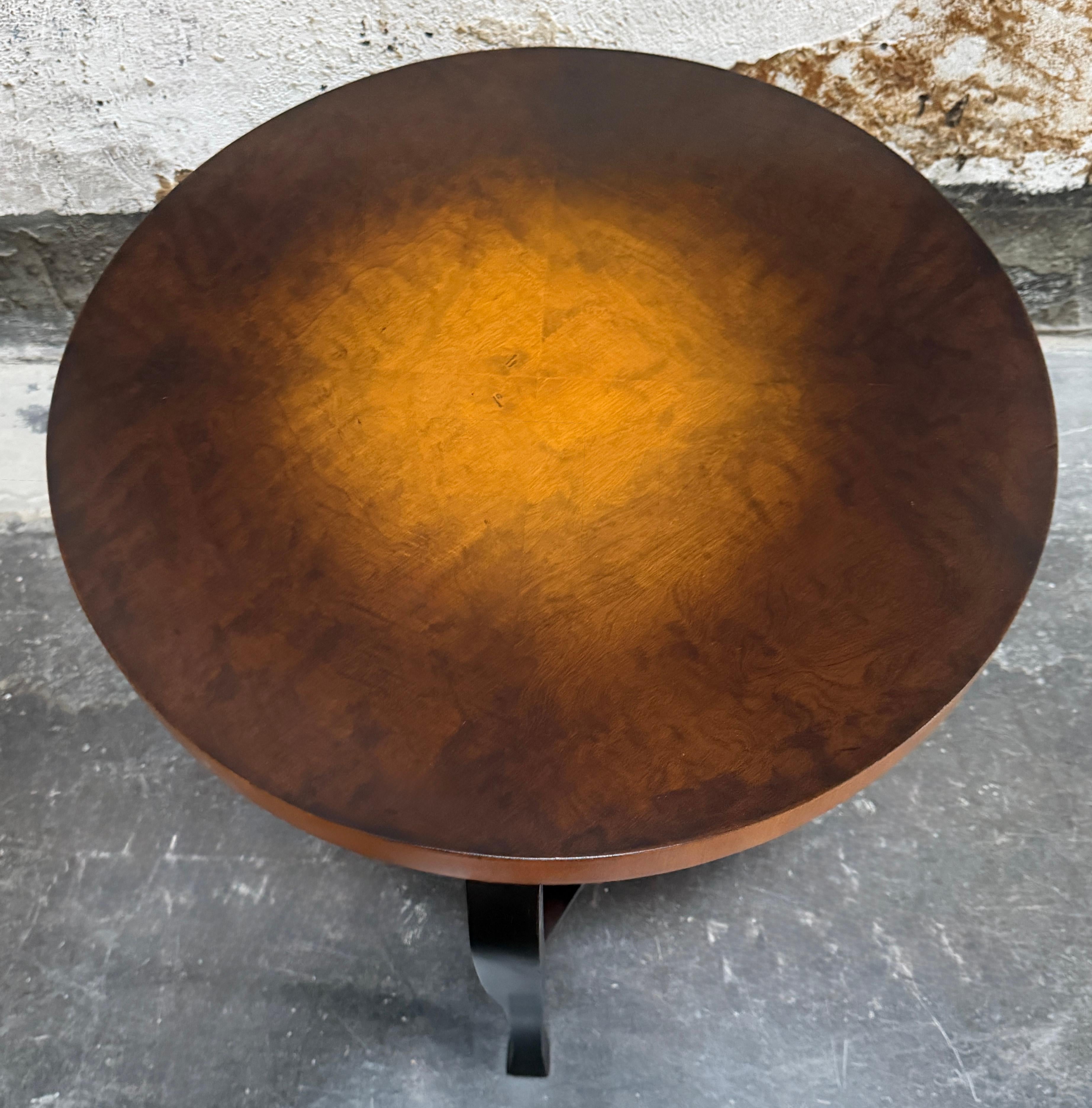 Antique Swedish Grace Art Deco Flame Birch and Elm End or Side Table c. 1925 For Sale 1