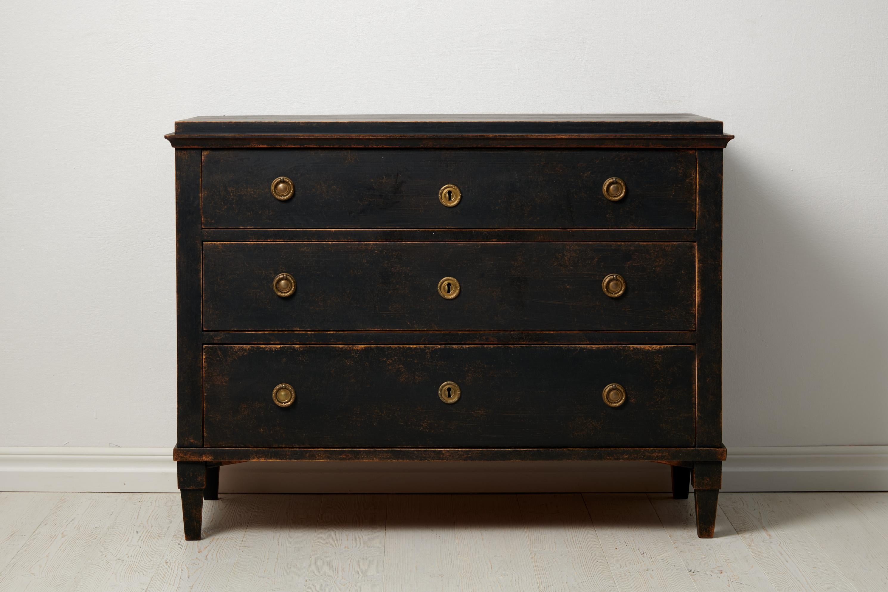 Antique Swedish Gustavian Black Pine Chest of Drawers  In Good Condition In Kramfors, SE