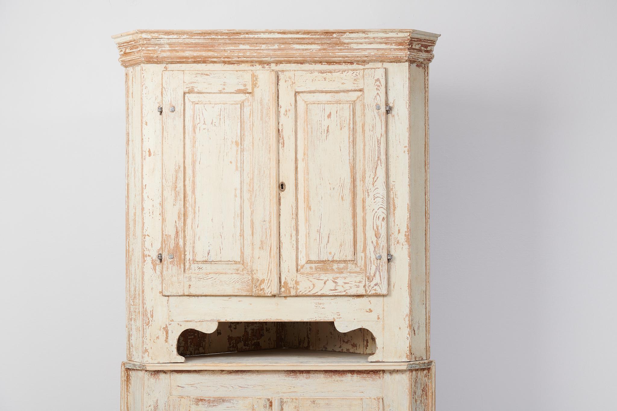 Antique Genuine Swedish Gustavian Large Original Country Corner Cabinet For Sale 1