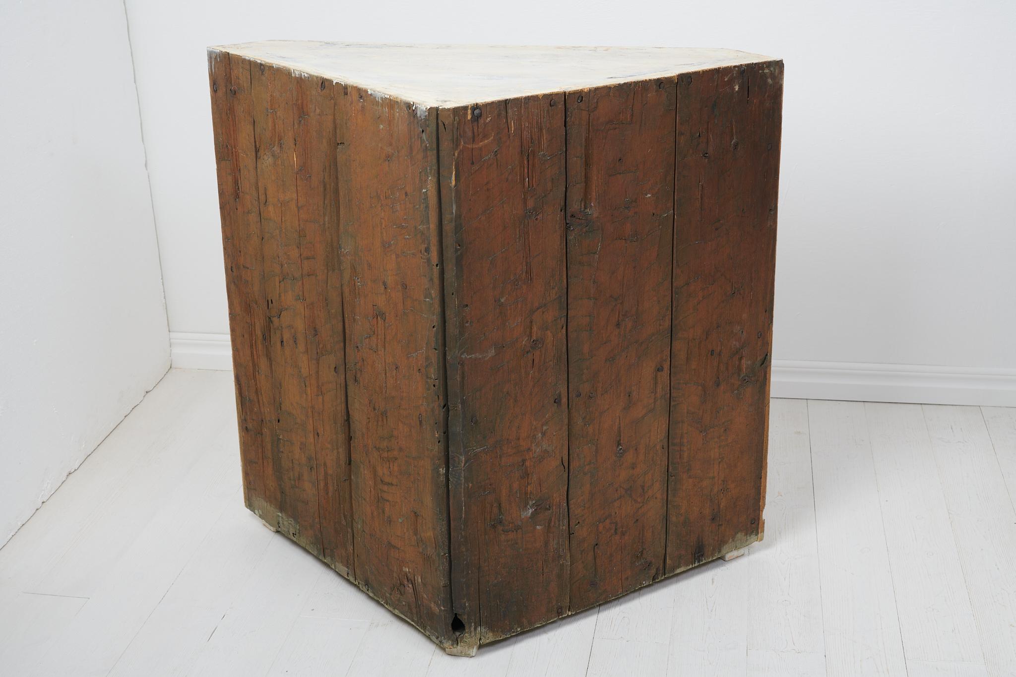Antique Genuine Swedish Gustavian Large Original Country Corner Cabinet For Sale 3
