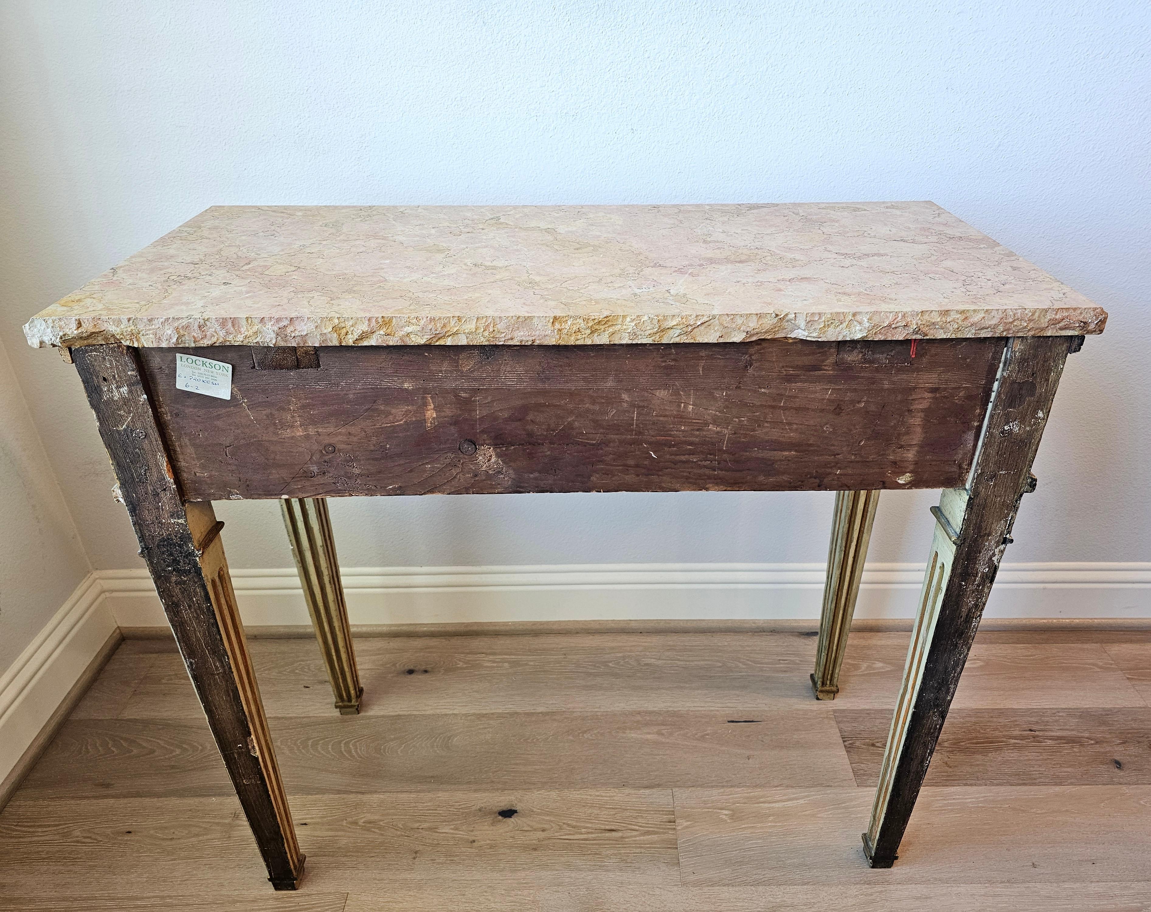 Ancienne table console suédoise gustavienne néoclassique en bois peint  en vente 3