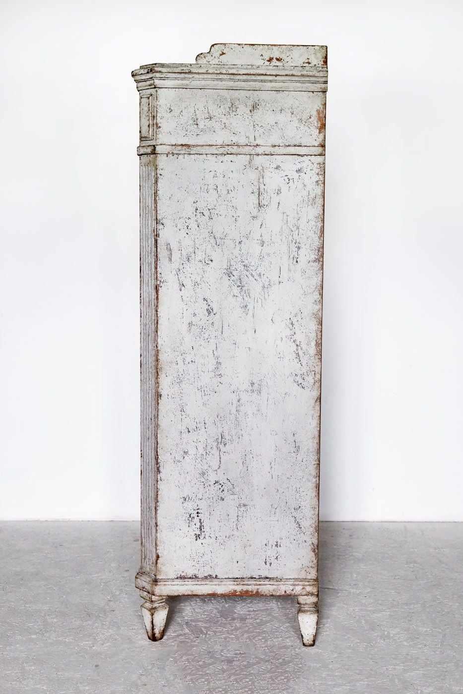 Hand-Painted Antique Swedish Gustavian Painted Sideboard Buffet Commode White C.1850 For Sale