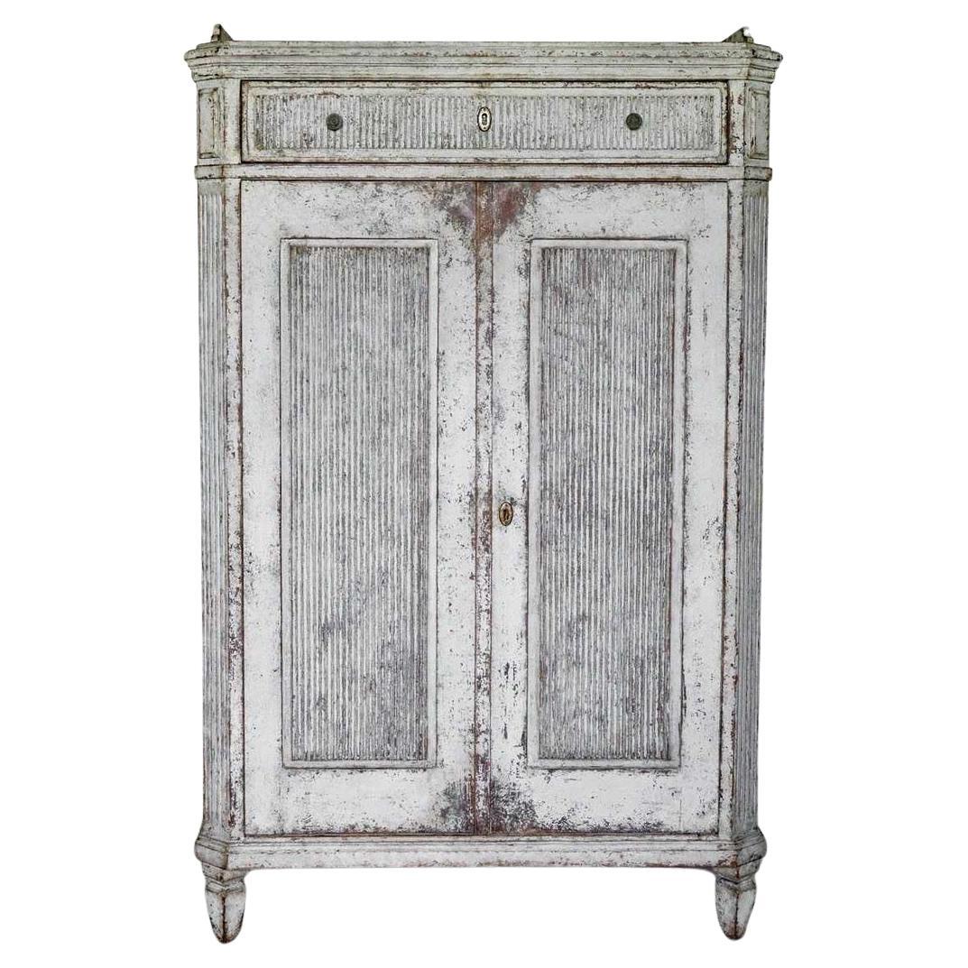 Antike schwedische Gustavianische bemalte Sideboard-Buffetkommode, weiß lackiert, um 1850