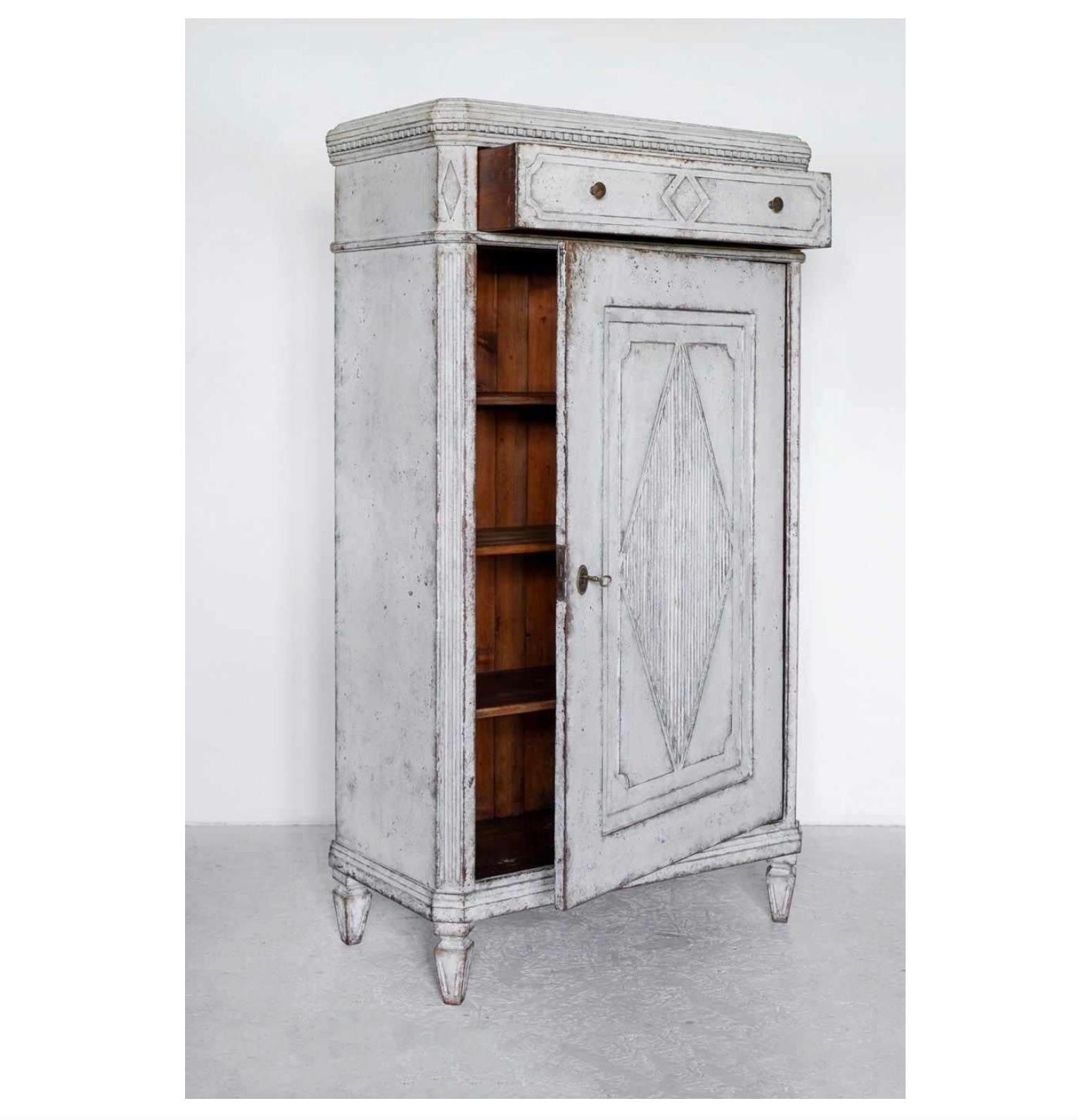 Hand-Painted Antique Swedish Gustavian Painted Sideboard Buffet Commode White C.1860 For Sale