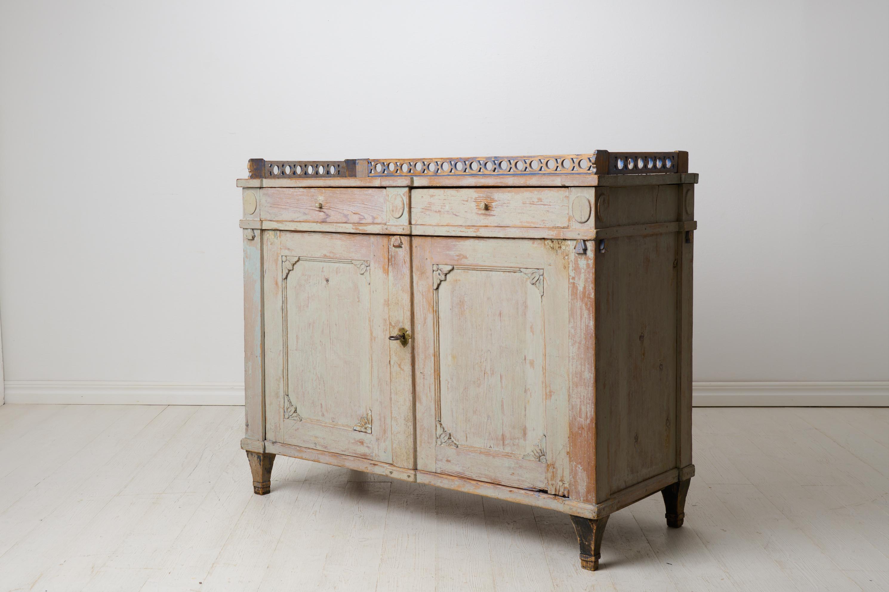 19th Century Antique Swedish Gustavian Period Elegant Sideboard with Hand-Carved Decorations For Sale