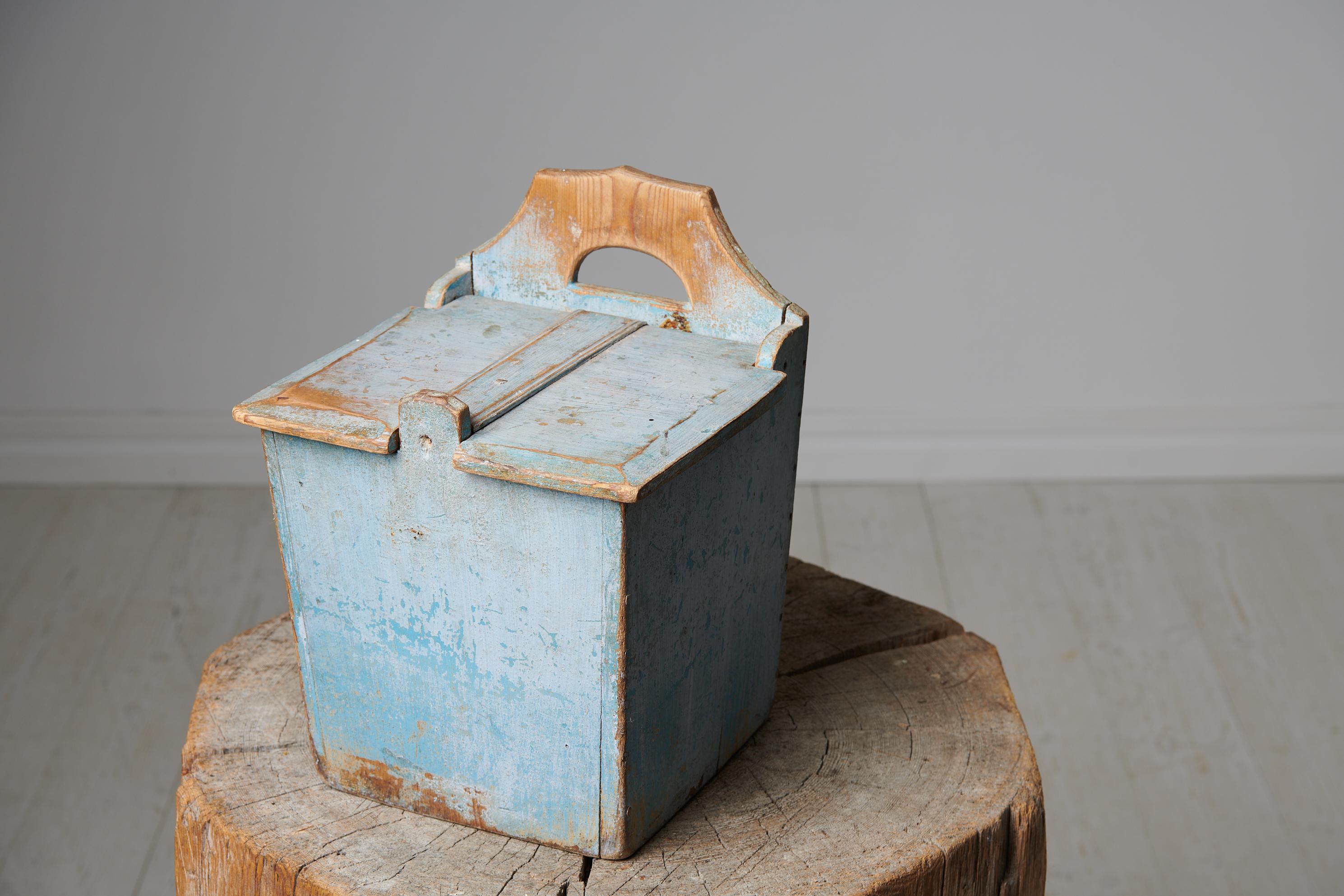 Antique Swedish Hand-Made Folk Art Pine Flour Box For Sale 2