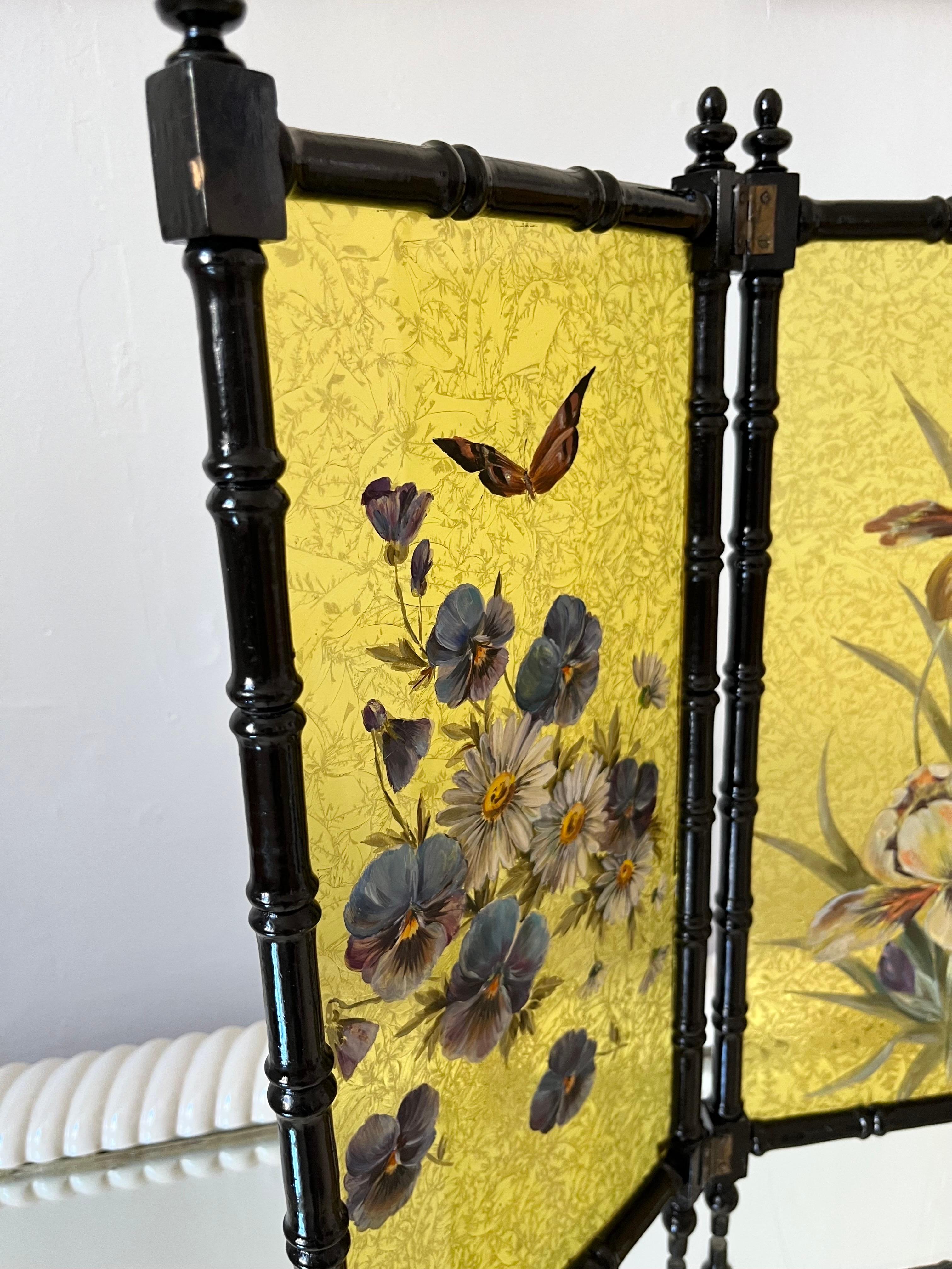 20th Century Antique Swedish Hand-Painted Decorative Three-Panel Glass Screen For Sale