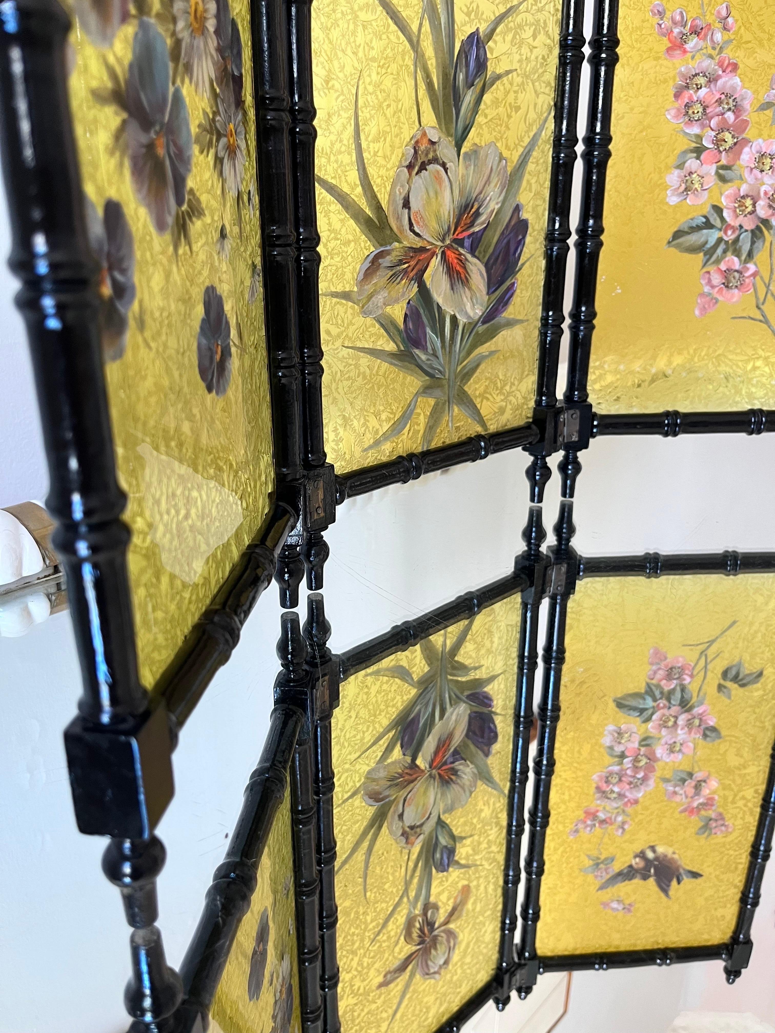 Antique Swedish Hand-Painted Decorative Three-Panel Glass Screen For Sale 1