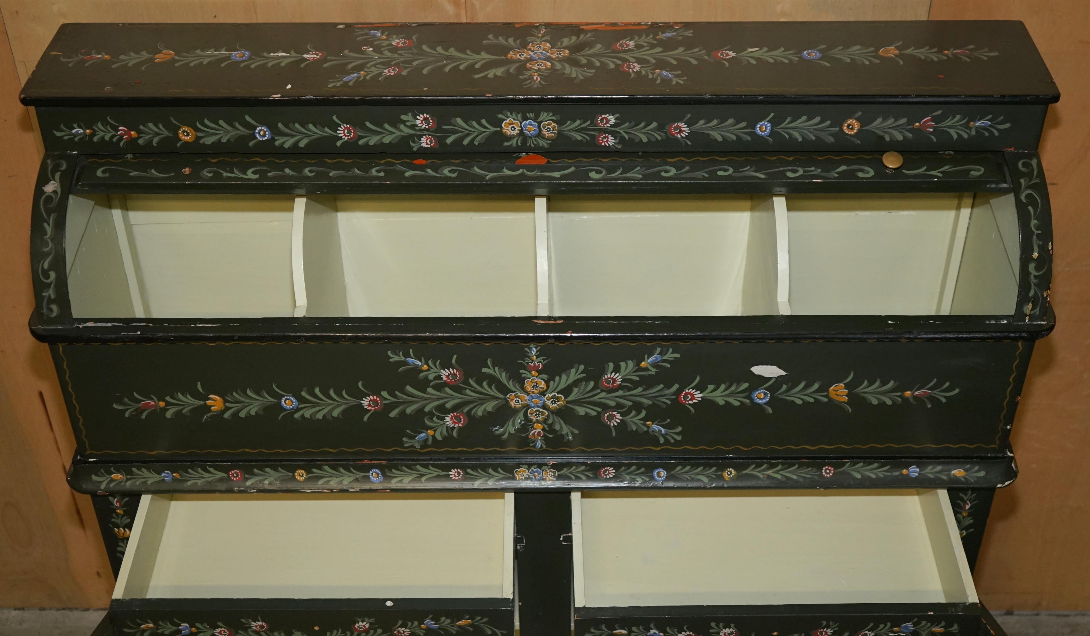 ANTIQUE CUPBOARD HABERDASHERY ROCERS GRAIN BIN SiDEBOARD en vente 9