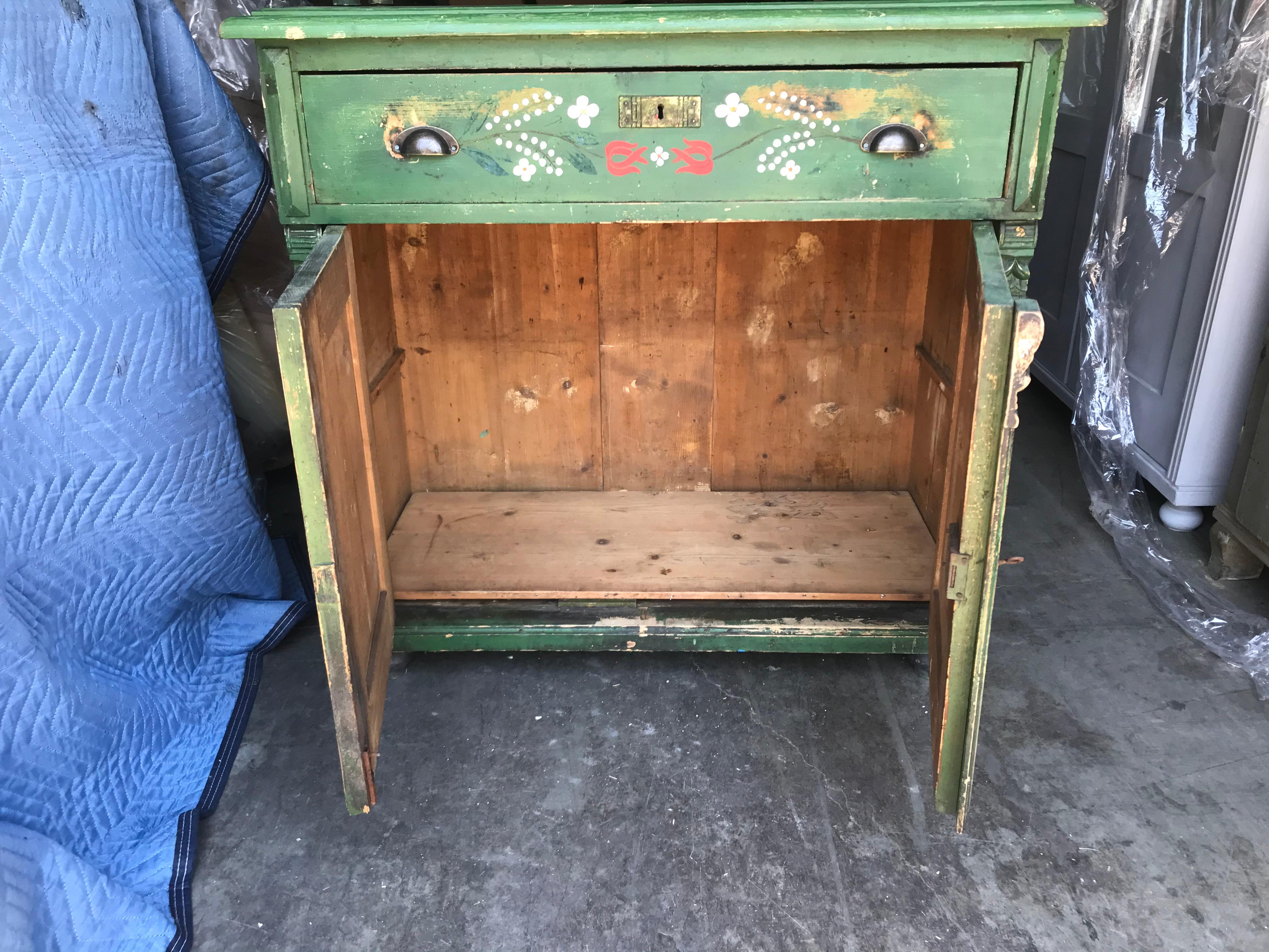 Antique Swedish Hand Painted Hutch In Good Condition In Los Angeles, CA