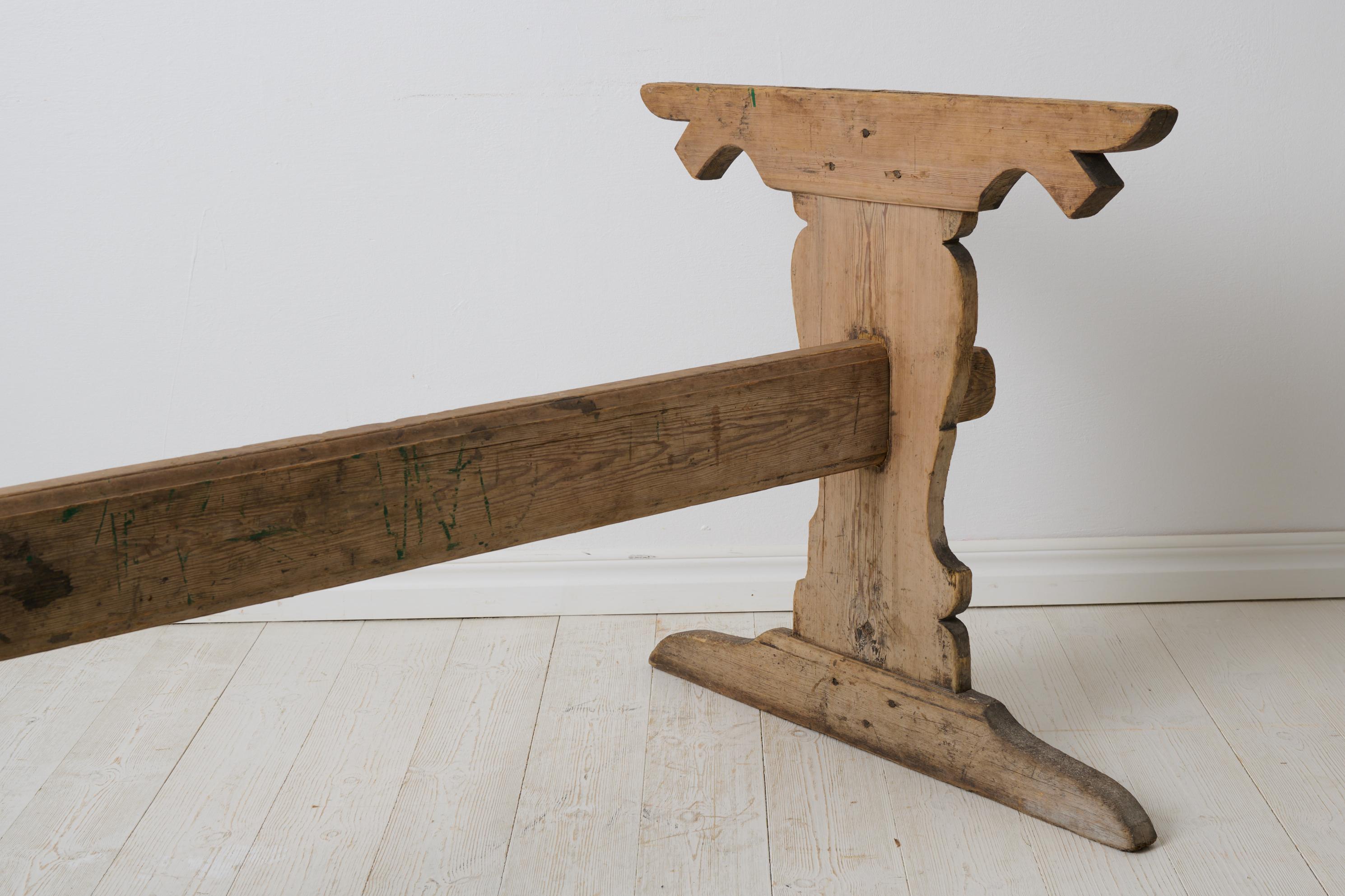 Grande table de salle à manger suédoise ancienne et authentique en pin, état d'origine en vente 8