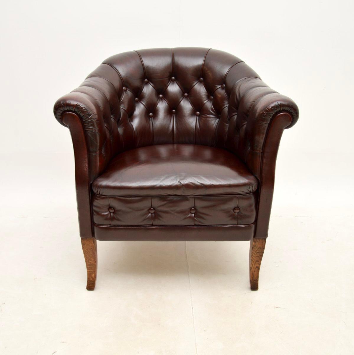 An absolutely beautiful antique Swedish leather armchair. We have recently imported this from Sweden, it dates from around the 1900-1920 period.

The quality is superb and it is very comfortable. The seat is well sprung, the frame sits on solid oak