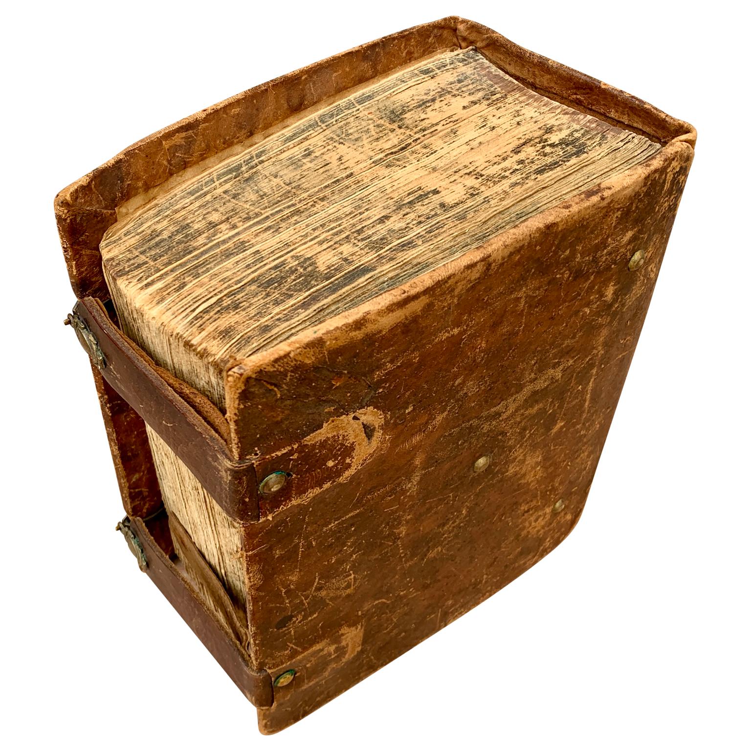Empire Livre de biblique suédois ancien relié en cuir, 1810 en vente