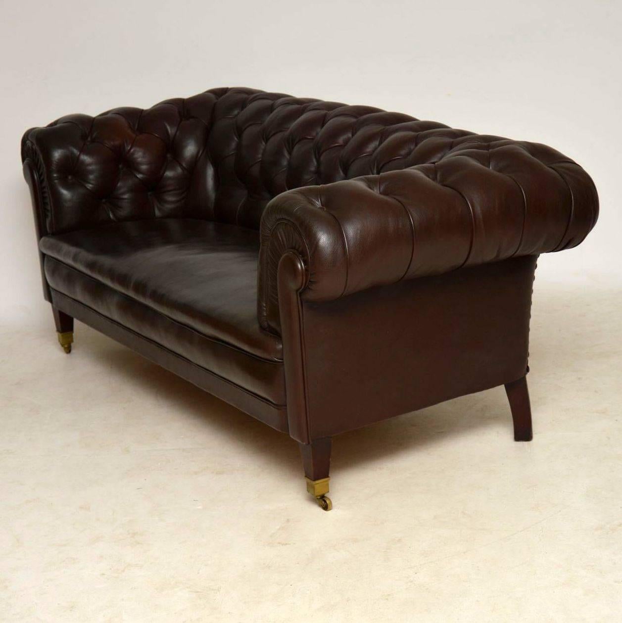 Antique Swedish Leather Chesterfield Sofa In Excellent Condition In London, GB