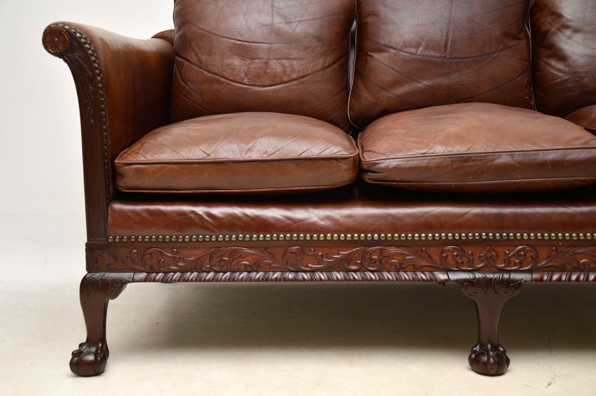 This stunning Swedish antique mahogany sofa with leather upholstery is of Chippendale design & I would date it to around the 1890-1910 period. It’s in lovely original condition, with feather filled cushions & I believe the leather could be original.