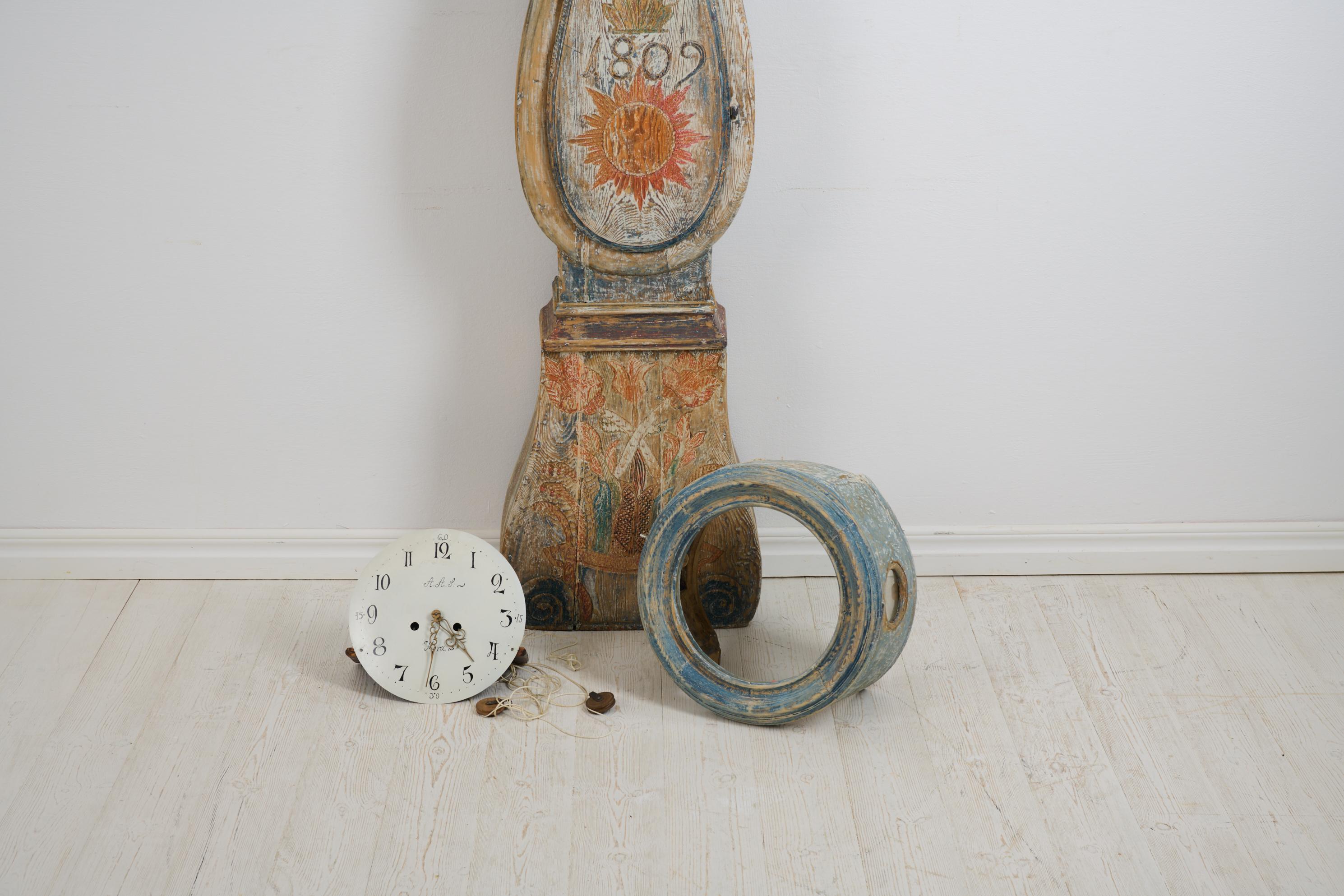 Antique Swedish Long Case Clock Dated 1809, with Very Unusual Decor and Paint For Sale 1