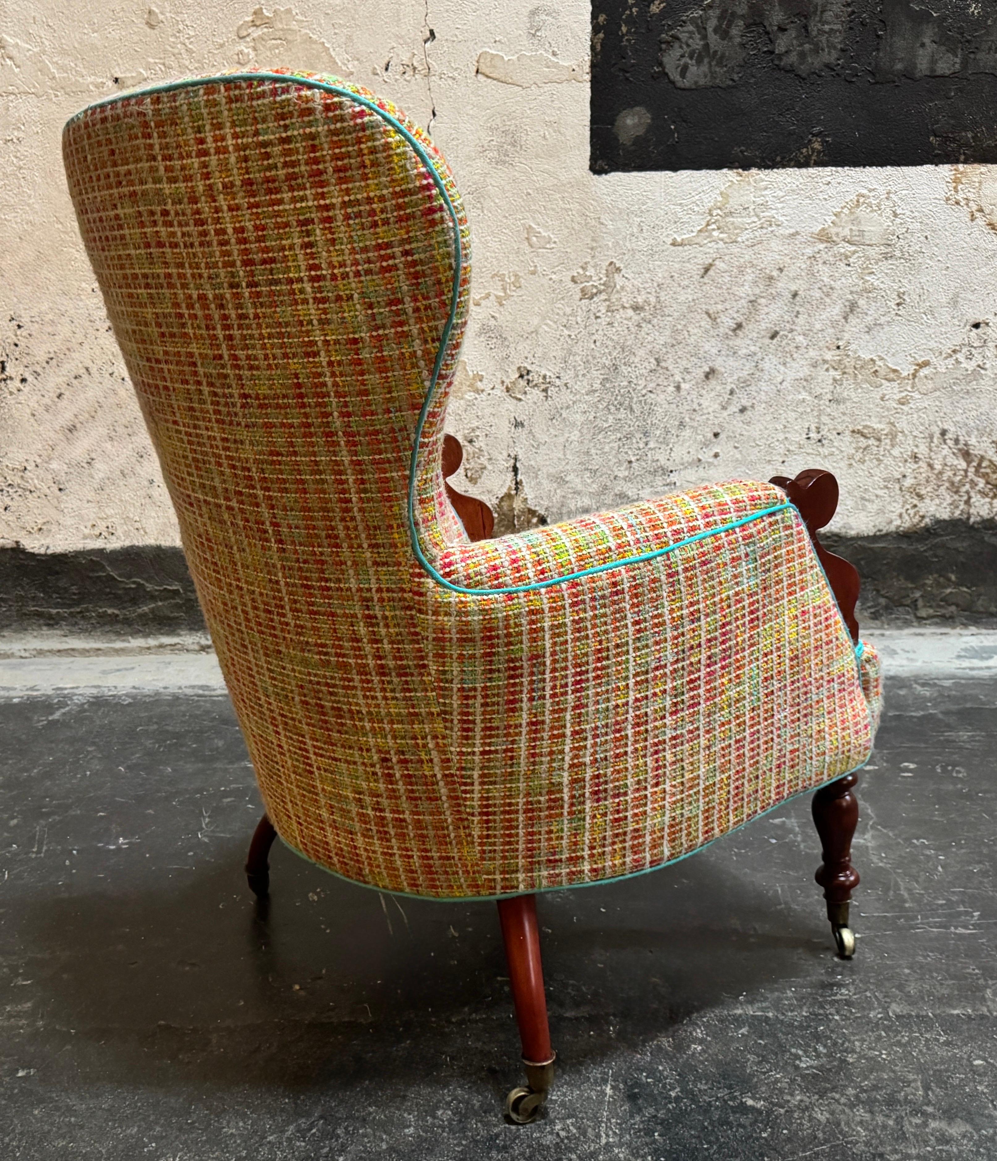 Su�édois Ancienne chaise nationale suédoise de l'époque romantique - Entièrement restaurée en vente