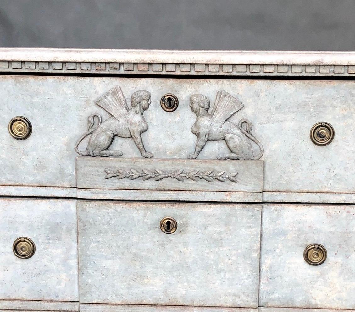 Antique Swedish Neoclassical Chest of Drawers, Mid-19th Century In Good Condition For Sale In Helsingborg, SE