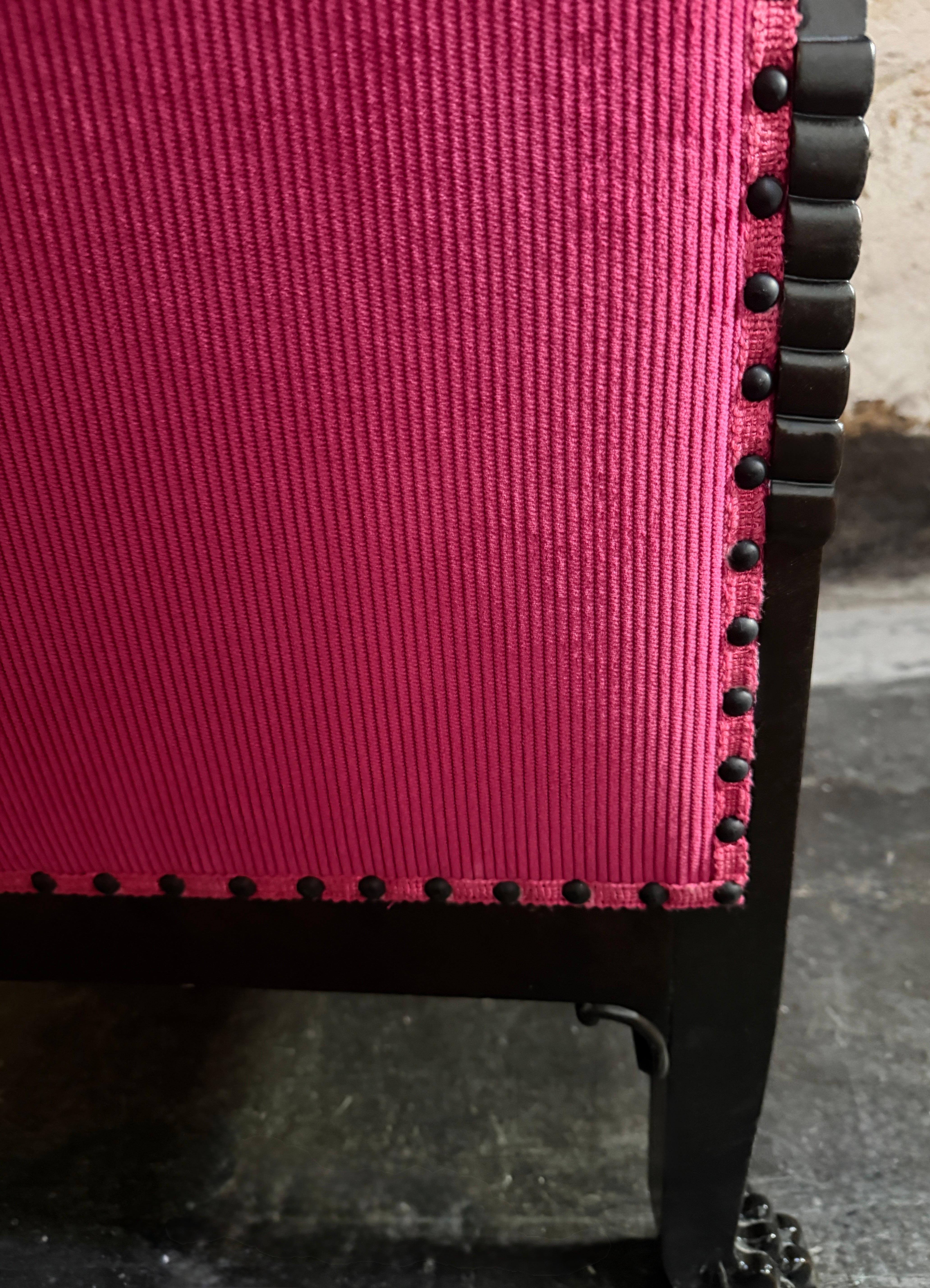 Antiker schwedischer Loungesessel im neoklassizistischen Stil um 1910 - vollständig restauriert im Angebot 1