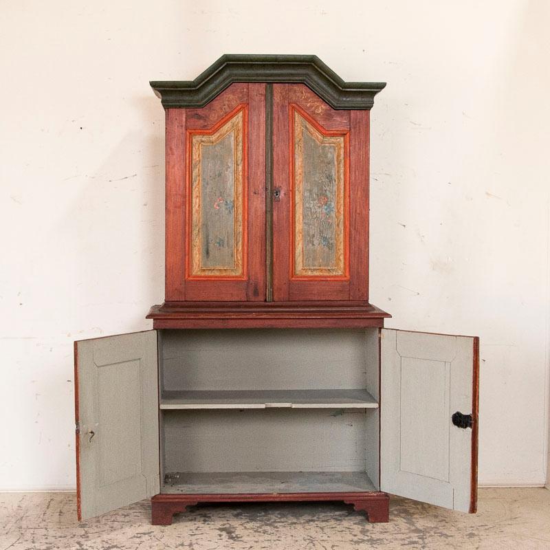 Antique Swedish Original Red and Green Painted Cupboard Cabinet Dated 1775 In Good Condition In Round Top, TX