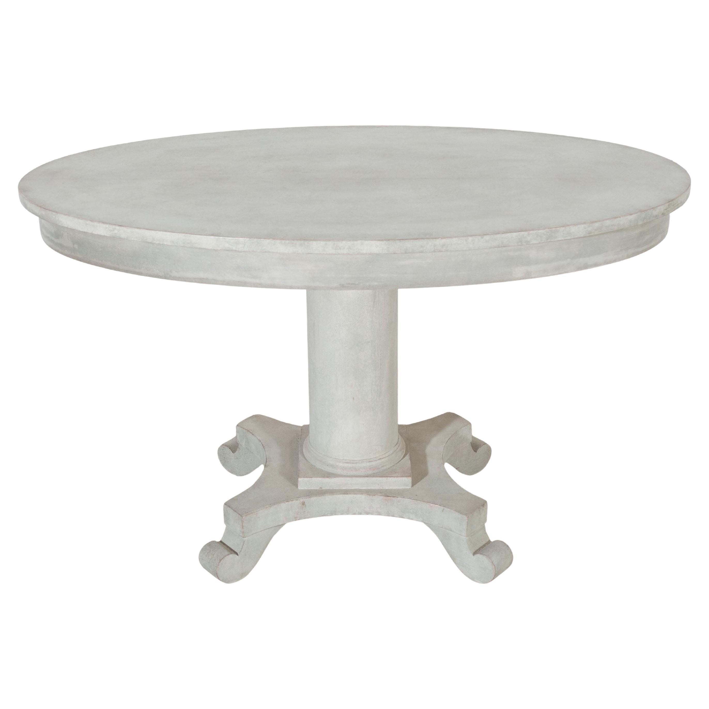 Antique Swedish Oval Painted Center Table, circa 1900–1910 For Sale