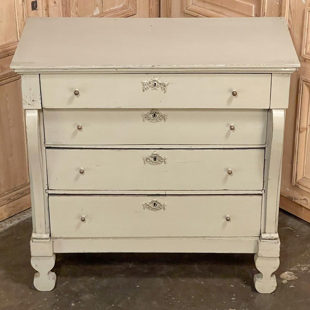 Hand-Crafted Antique Swedish Painted Commode For Sale
