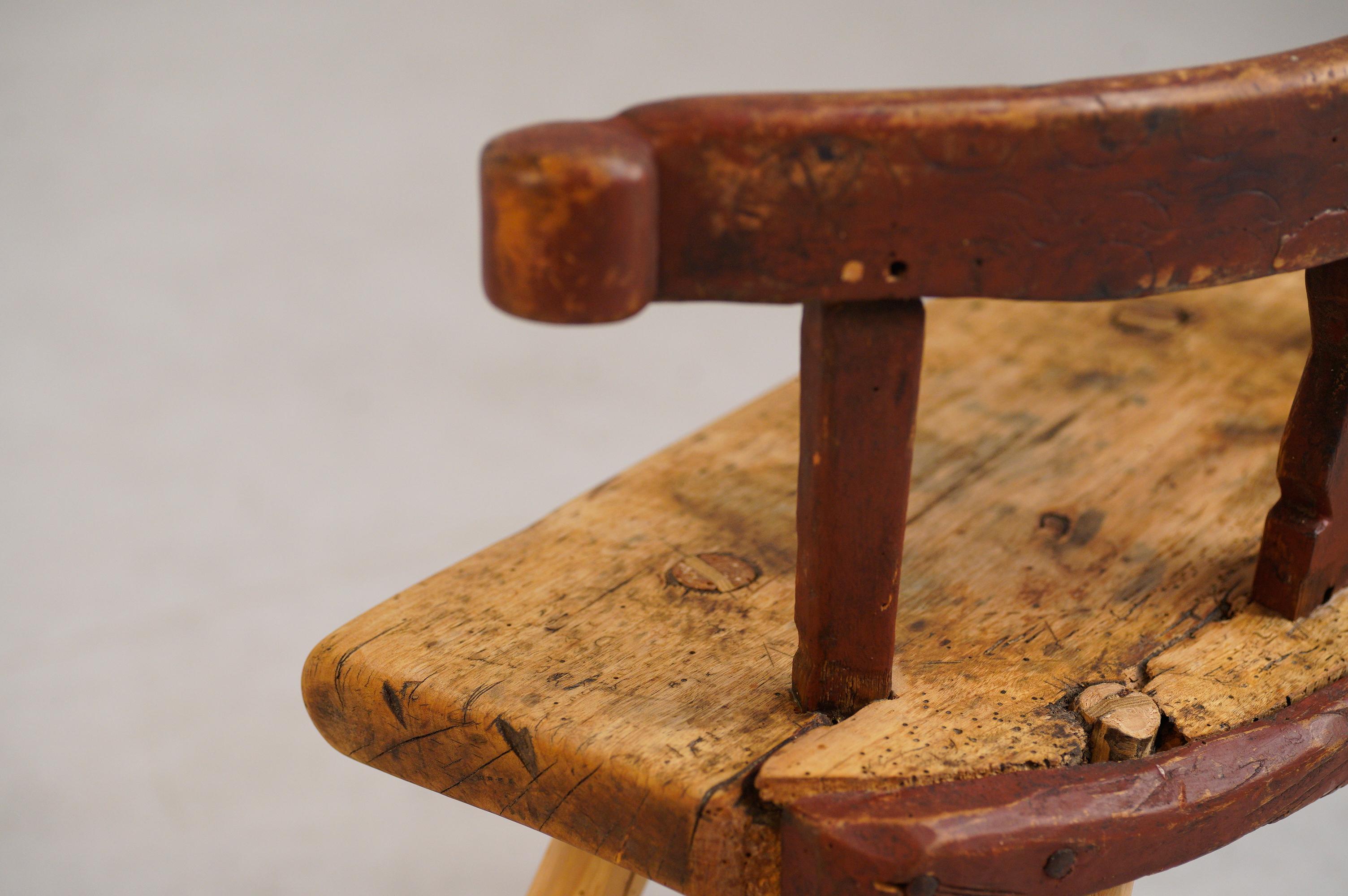 XVIIIe siècle et antérieur Tabouret de dé Milking suédois primitif ancien en vente