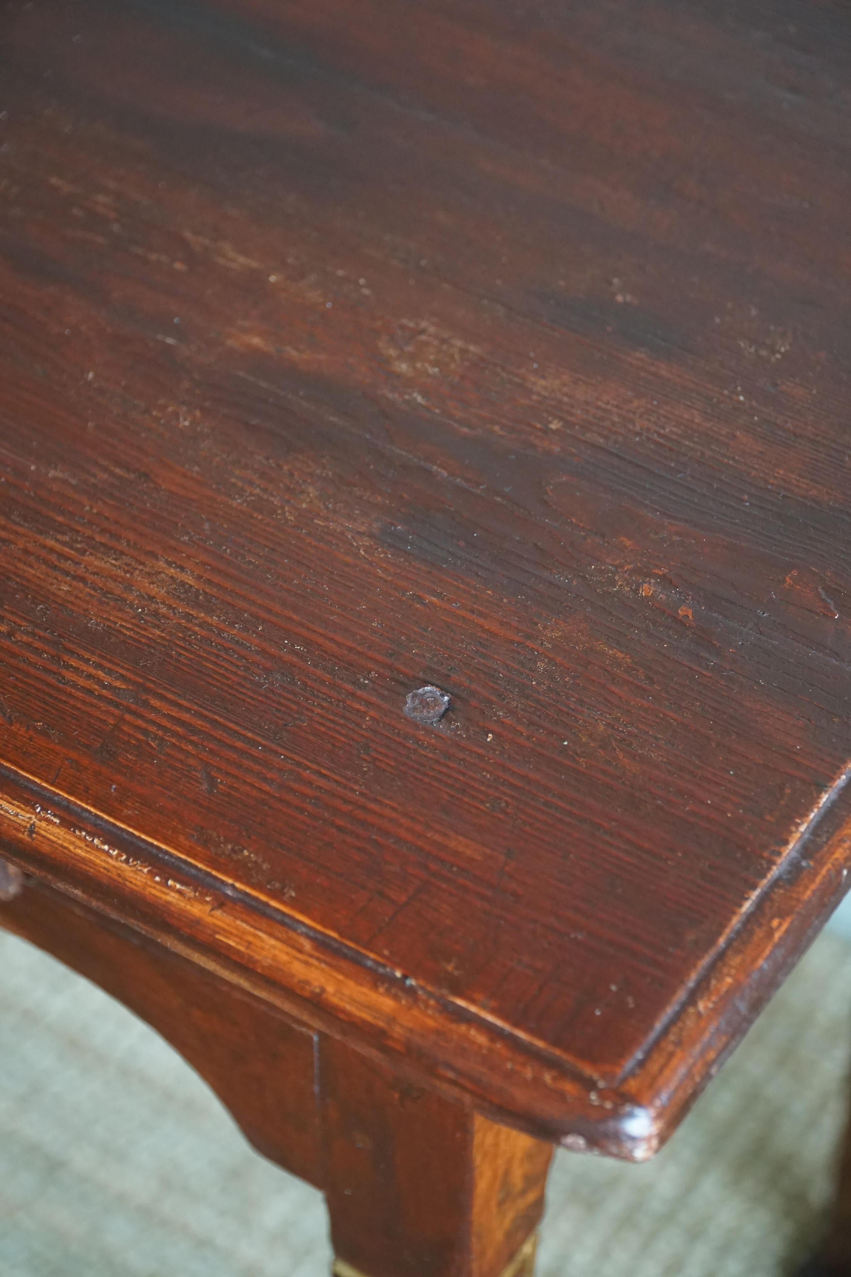 Antique Swedish Red Stained 19th Century Gustavian Pine Desk, Hand Crafted  For Sale 6