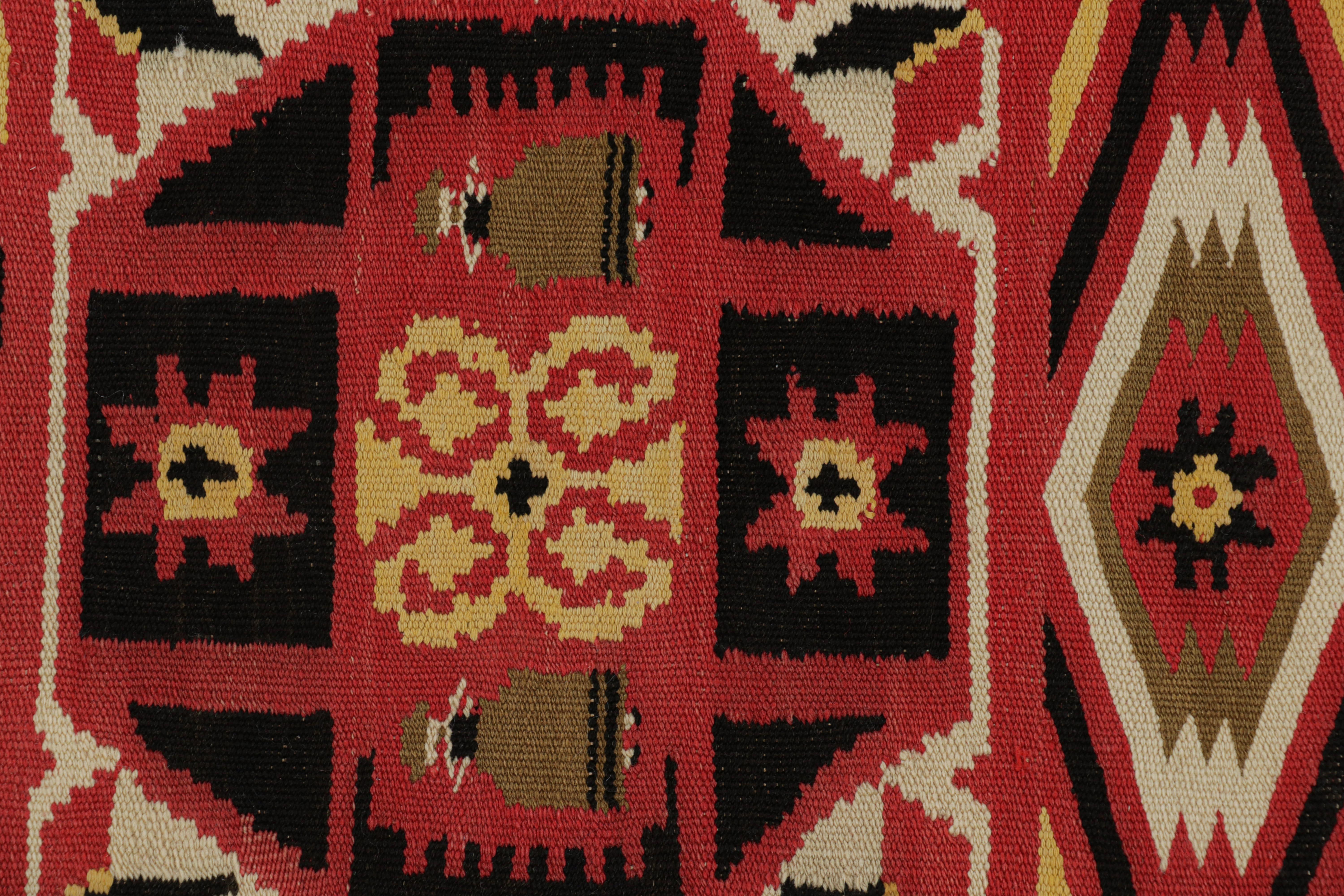 Fine XIX secolo Antico arazzo svedese Rollakan con immagini e geometrie, da Rug & Kilim in vendita