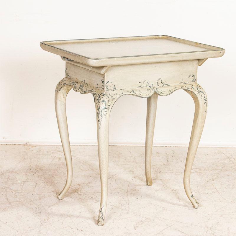 20th Century Antique Swedish Side Table Tea Table with Painted Finish For Sale