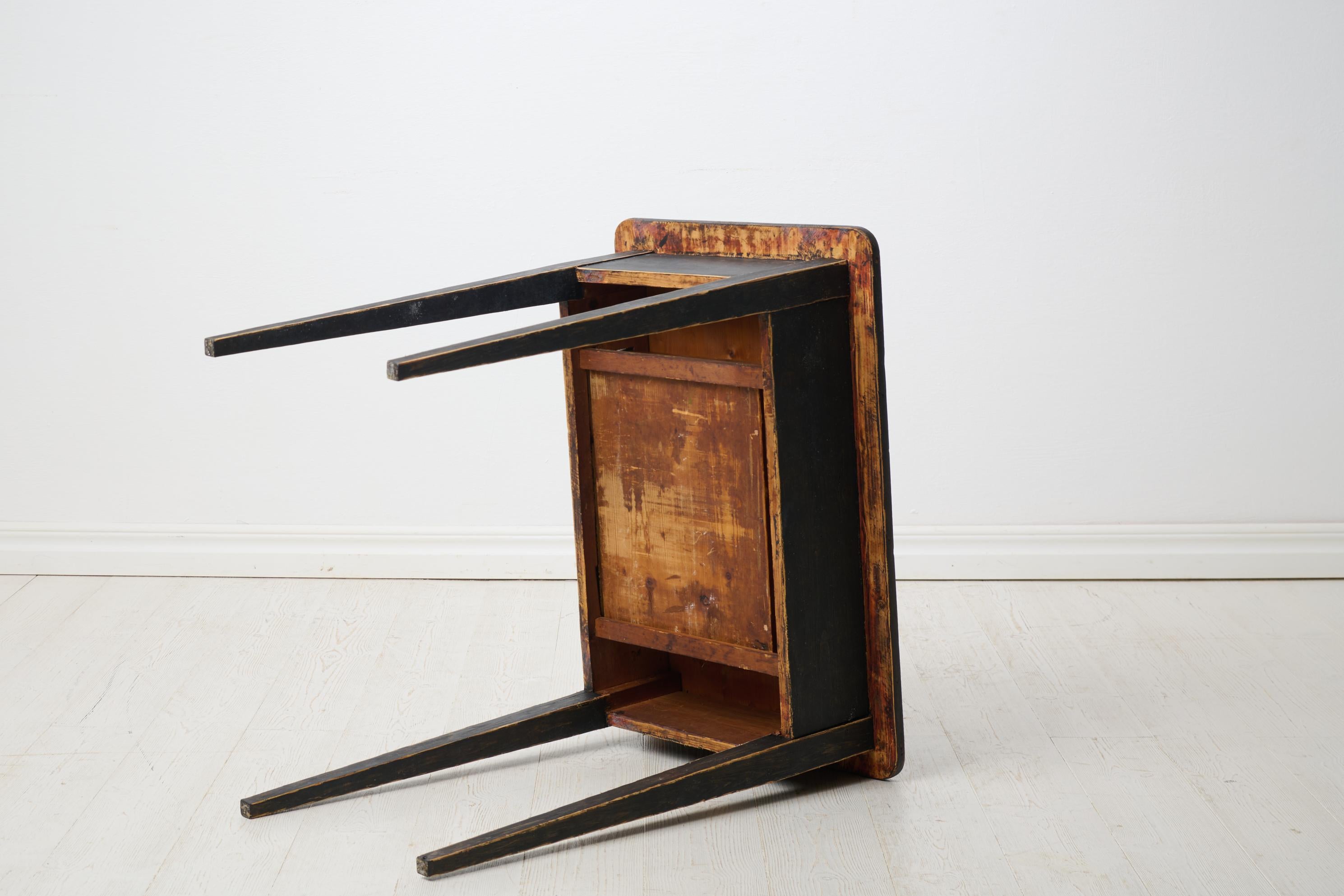 Antique Swedish Small Gustavian Side Table with a Drawer, Distressed Paint For Sale 2