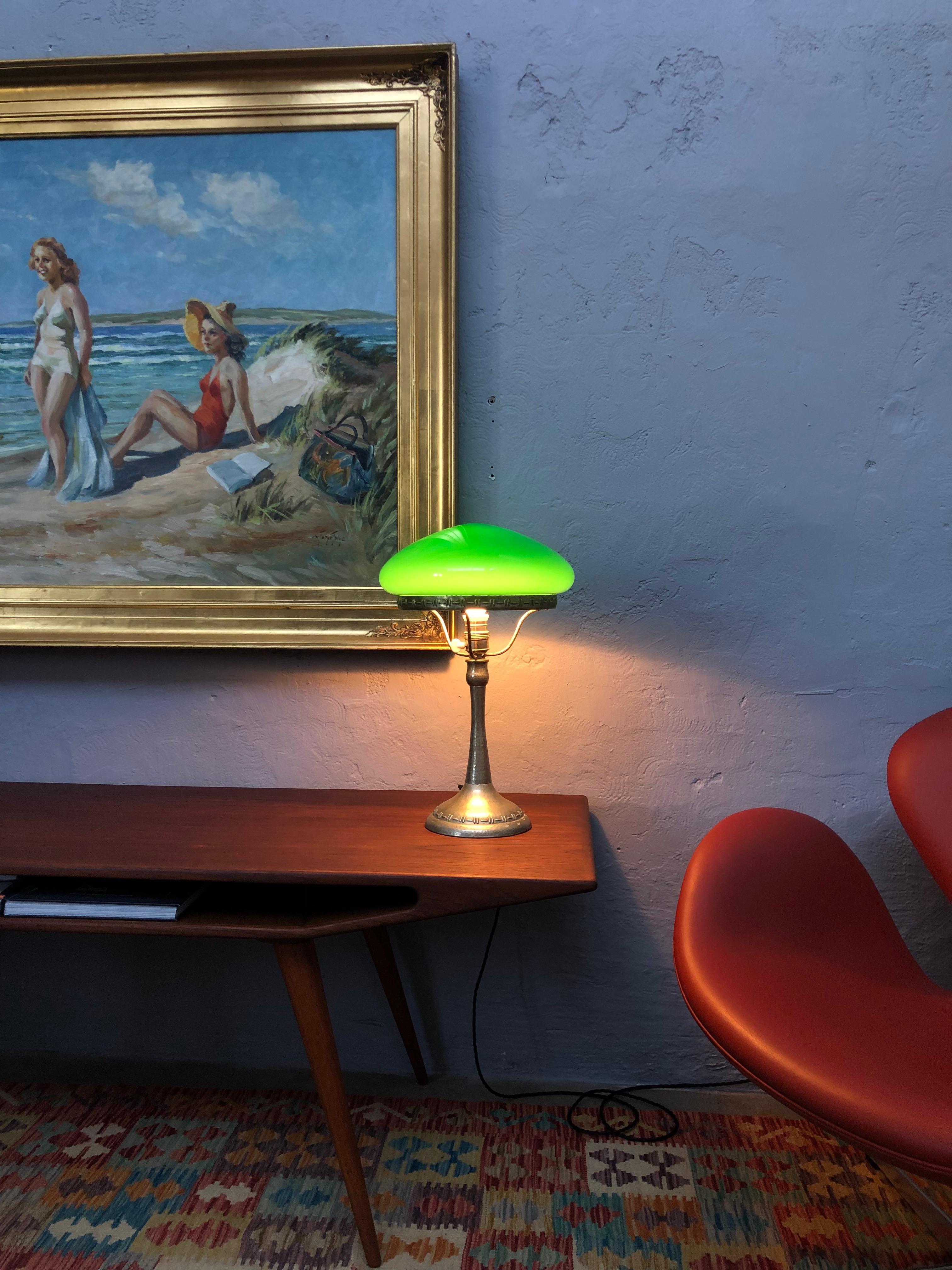 Lampe de bureau suédoise ancienne Strindberg en argent nickelé en vente 11
