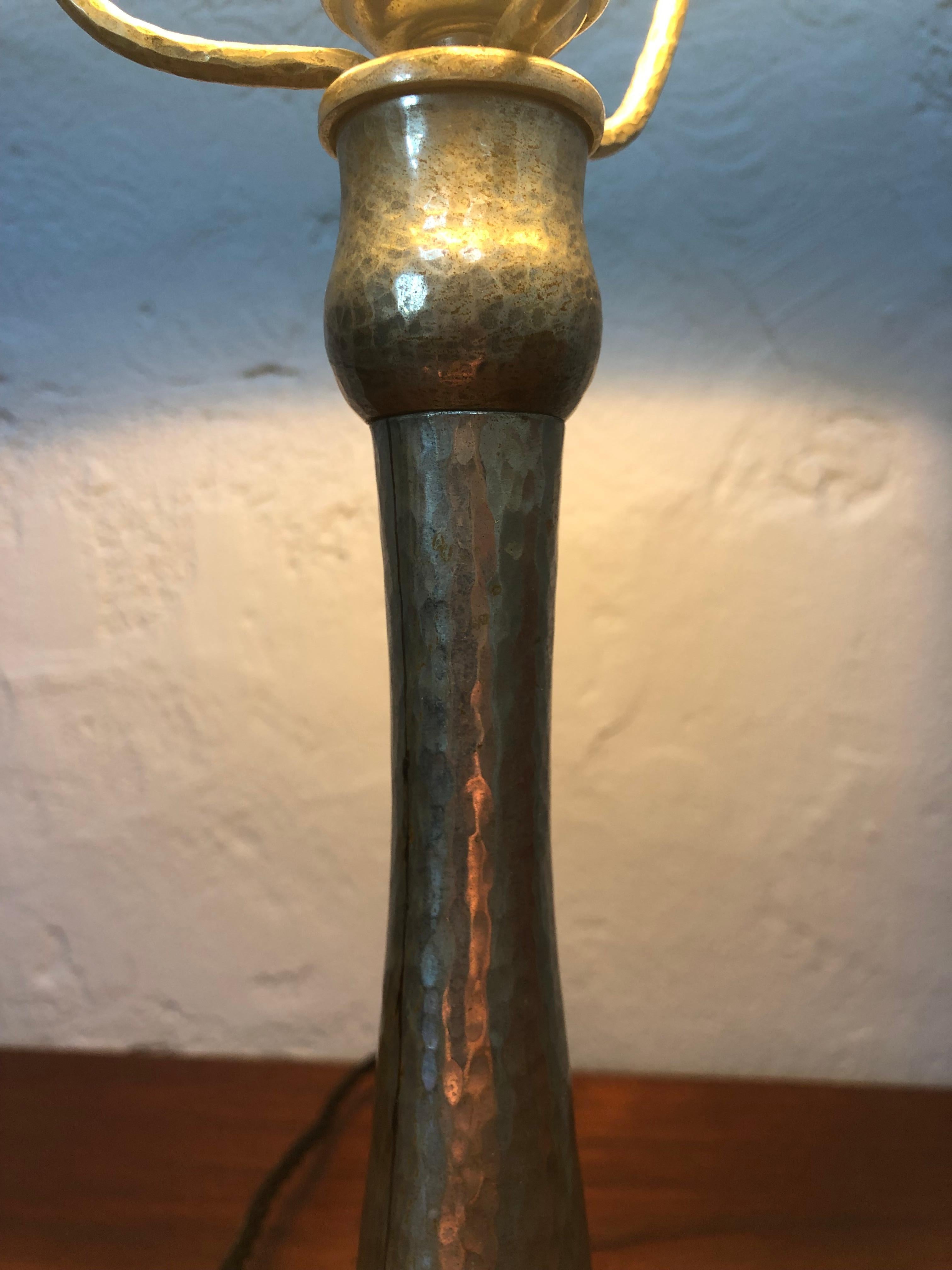 Antike schwedische Strindberg-Tischlampe aus vernickeltem Silber im Zustand „Gut“ im Angebot in Søborg, DK