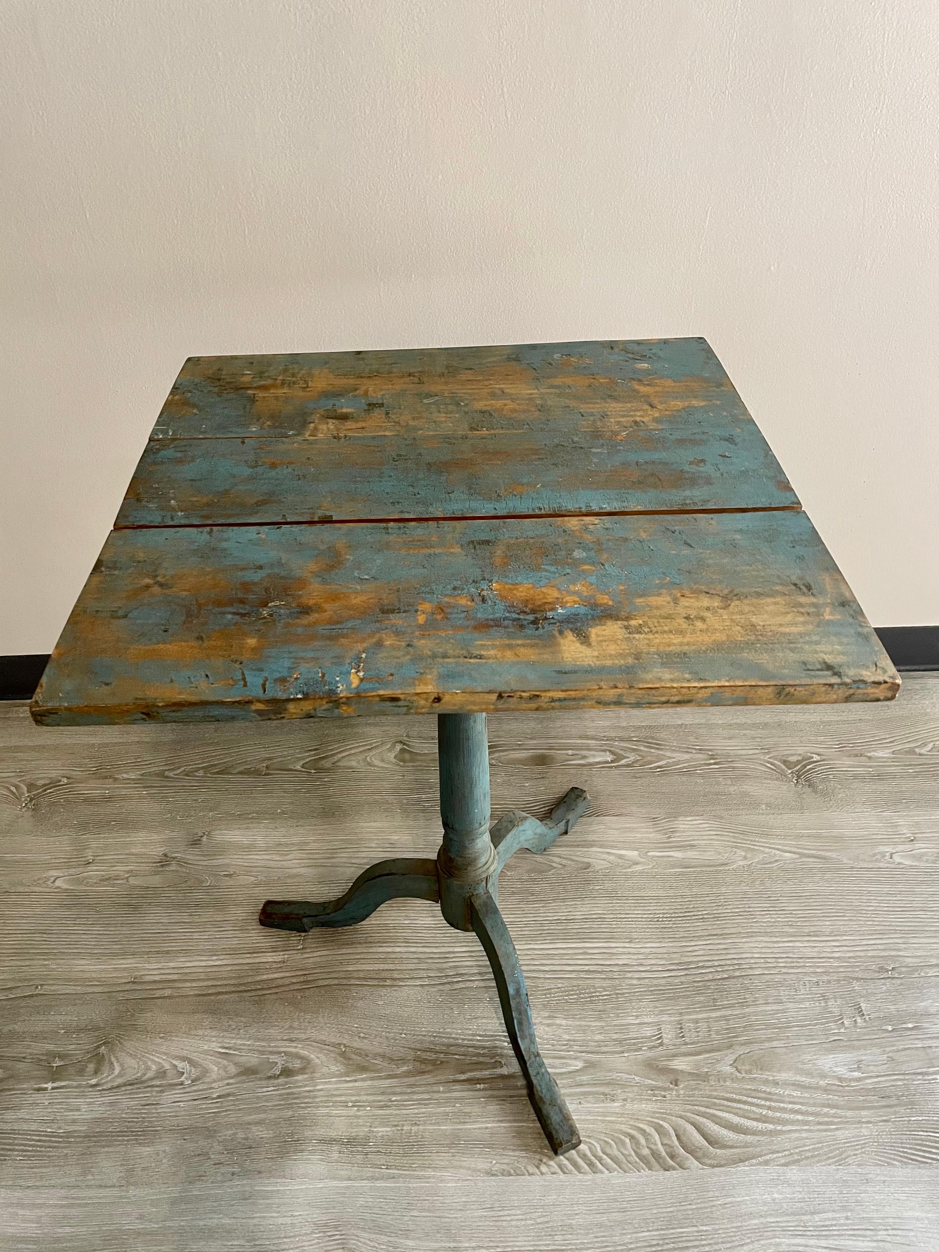 Wood Antique Swedish Tilt-Top Table in Dalarna Blue, circa  1830 For Sale