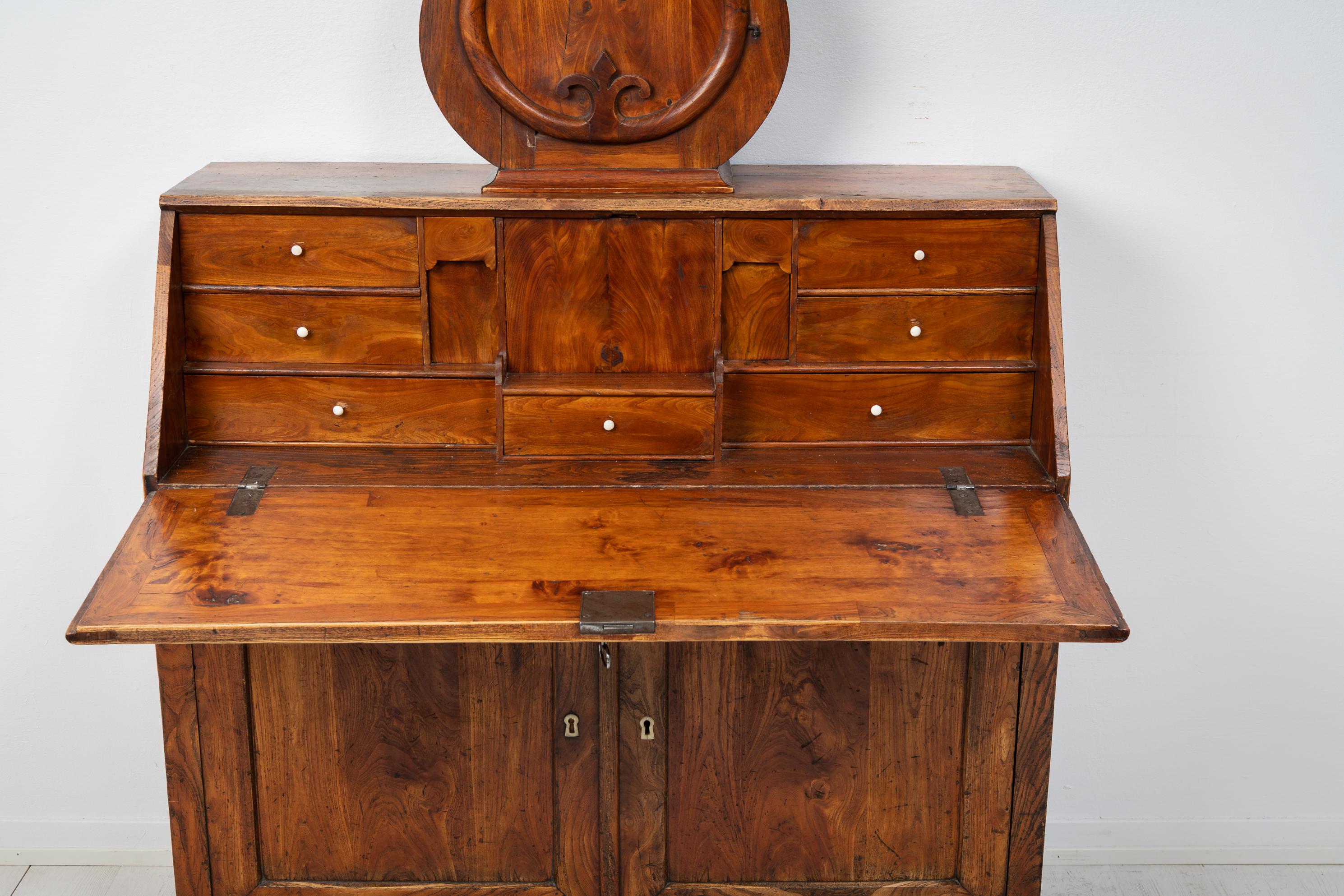 Antique Original Clock Cabinet from Sweden, Hand-Crafted Untouched Veneered Elm For Sale 2