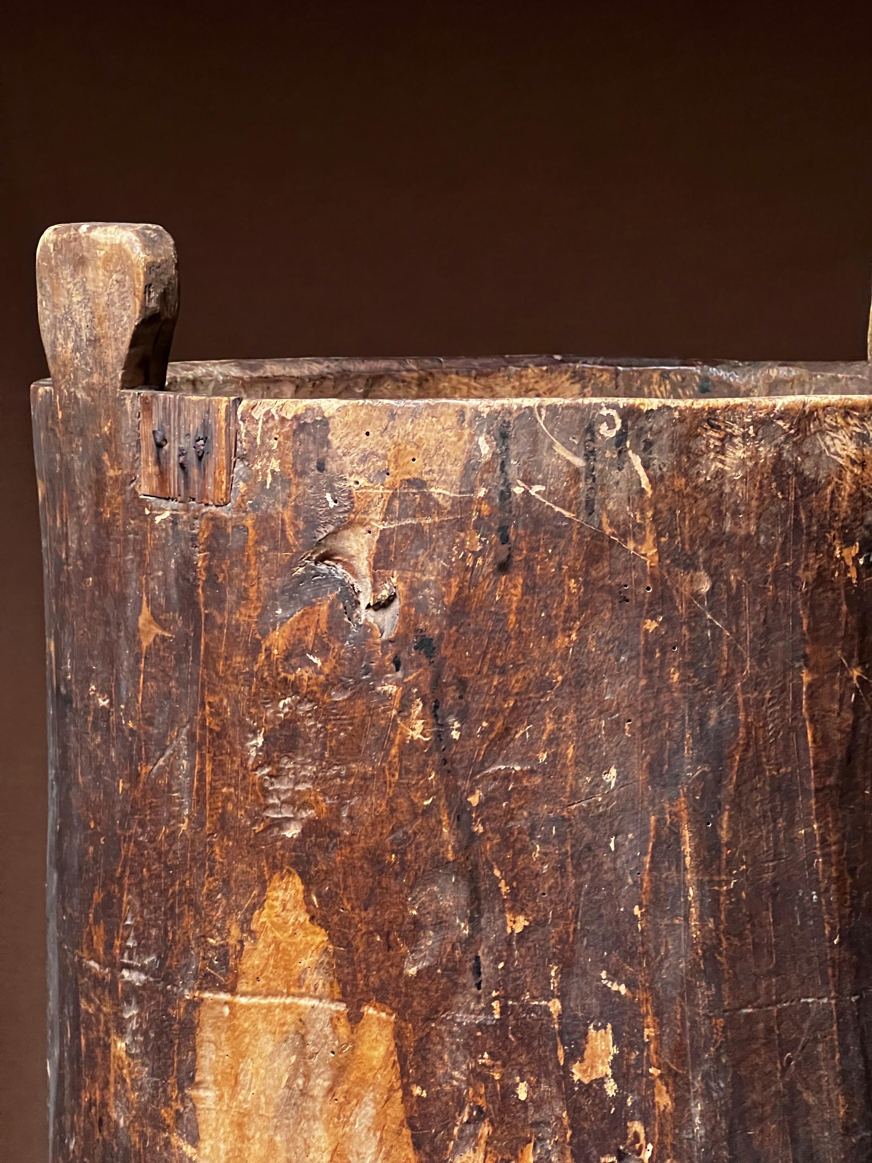 Antiguo barril sueco de madera de principios de 1800 Hecho a mano Artesanía popular gran estado en venta 6