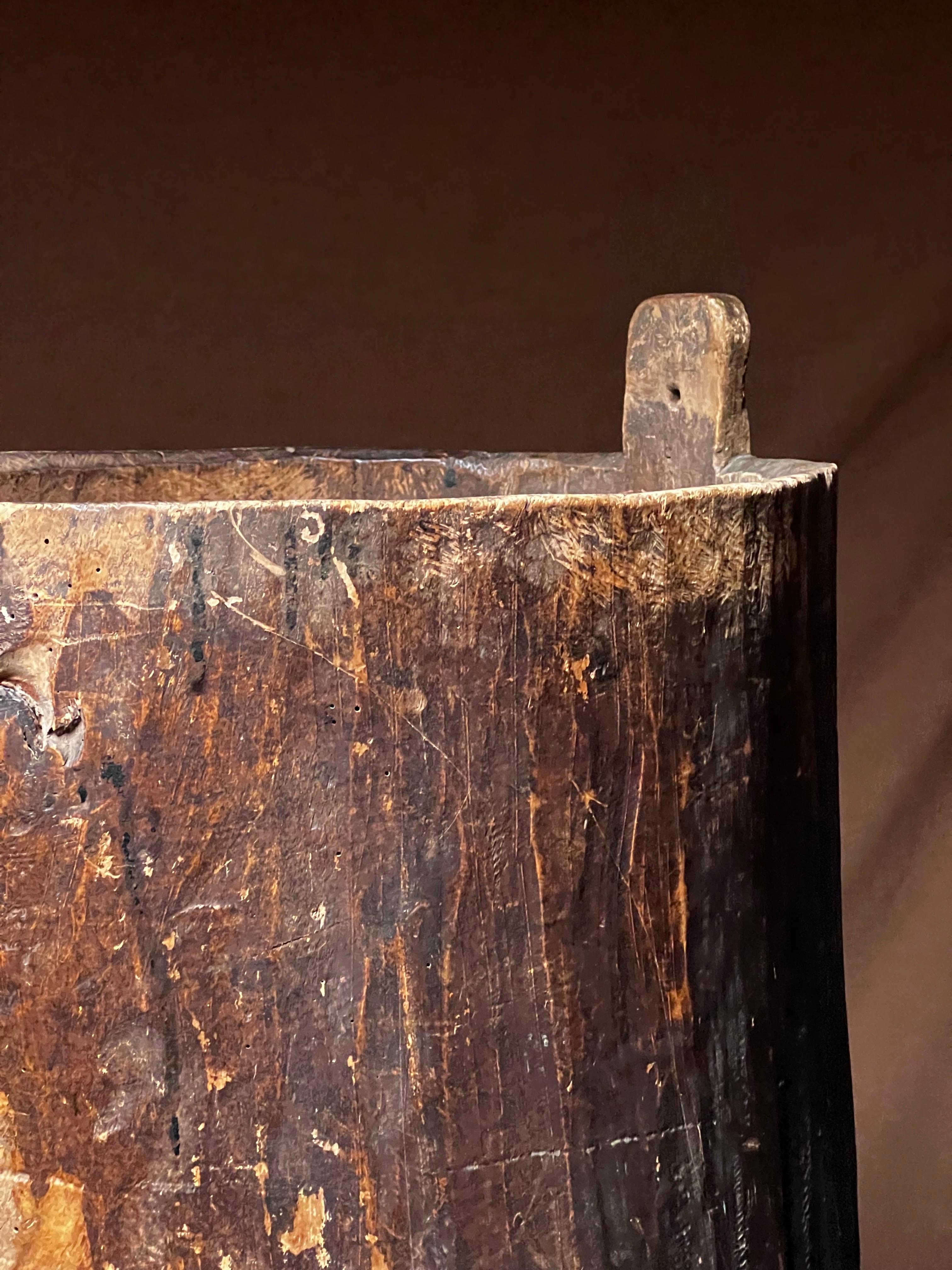 Antiguo barril sueco de madera de principios de 1800 Hecho a mano Artesanía popular gran estado en venta 7