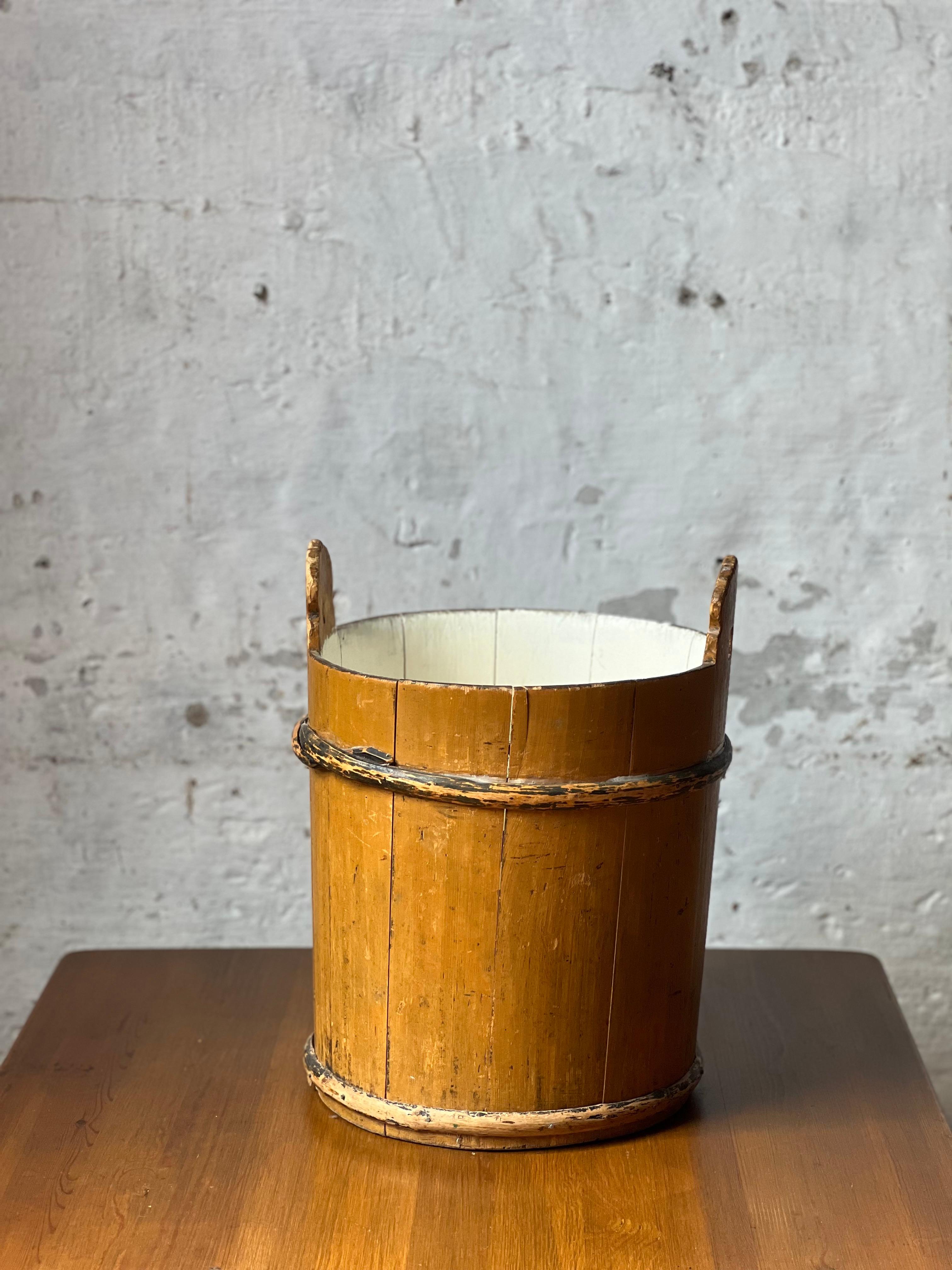 Folk Art Antique Swedish Wooden basket 1800's painted in warm tones Handmade Folk Craft For Sale