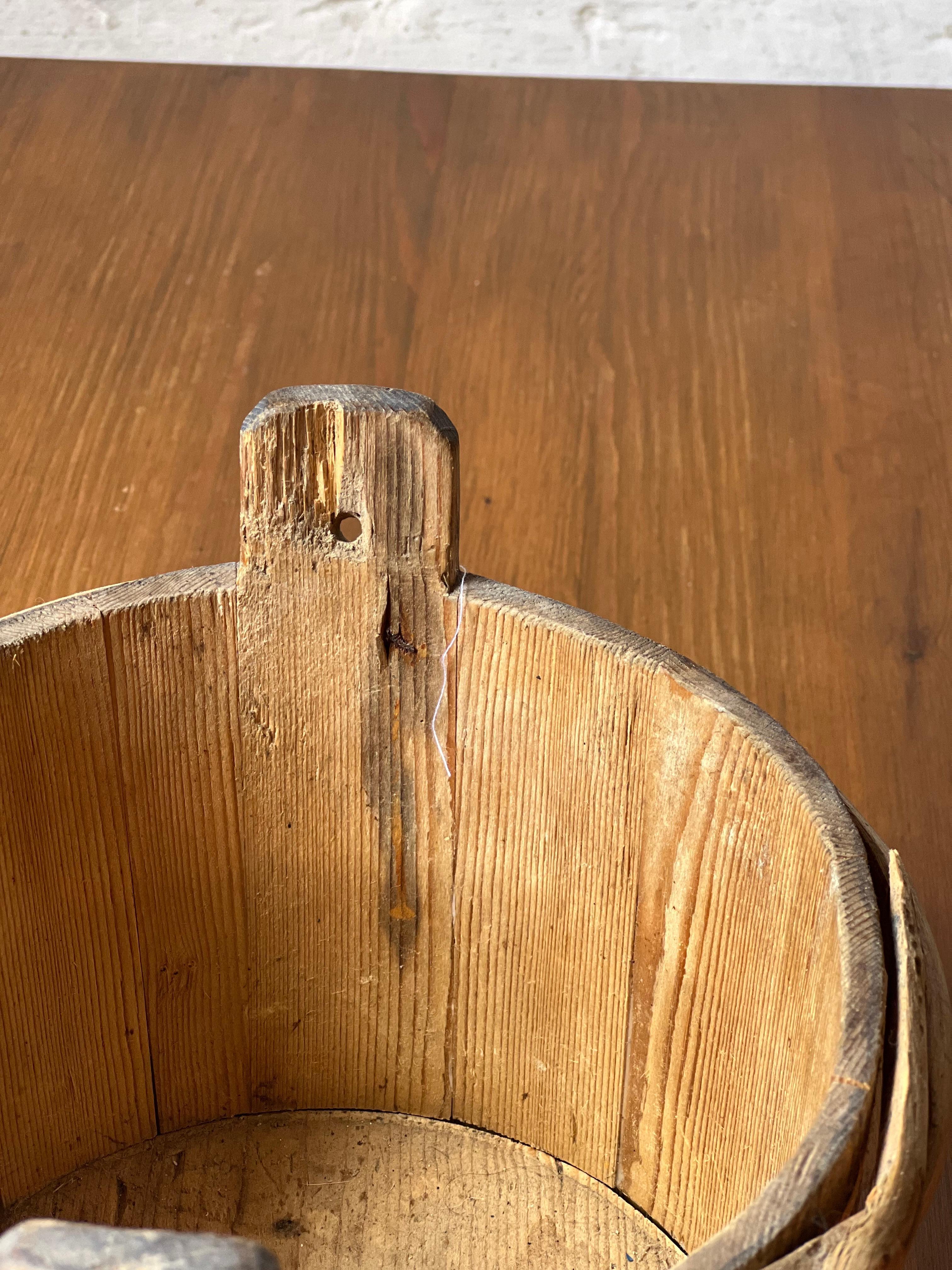 Folk Art Antique Swedish Wooden basket 1800's painted in warm tones Handmade Folk Craft For Sale