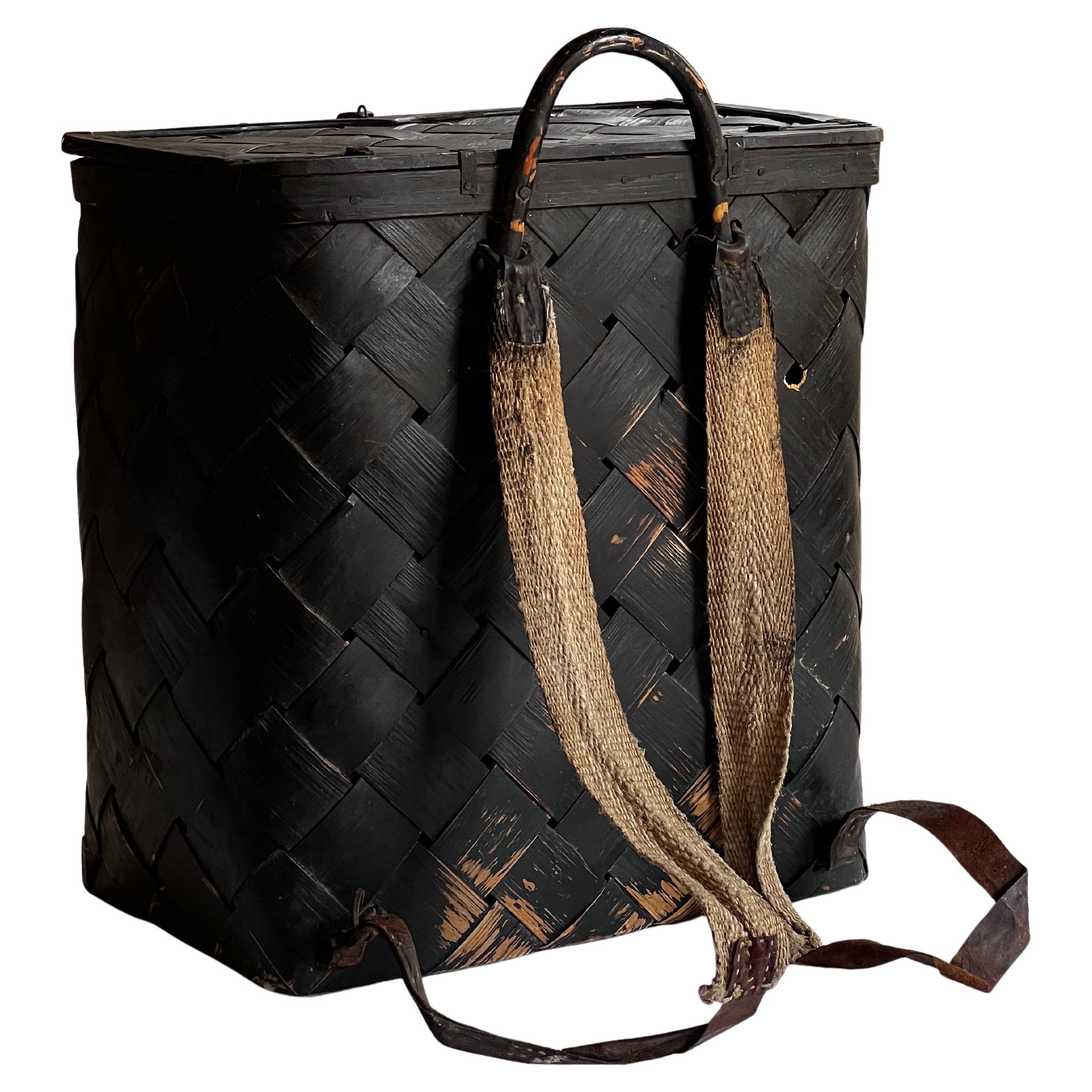Sueco antiguo  Mochila cesta de madera Artesanía popular hecha a mano de 1800