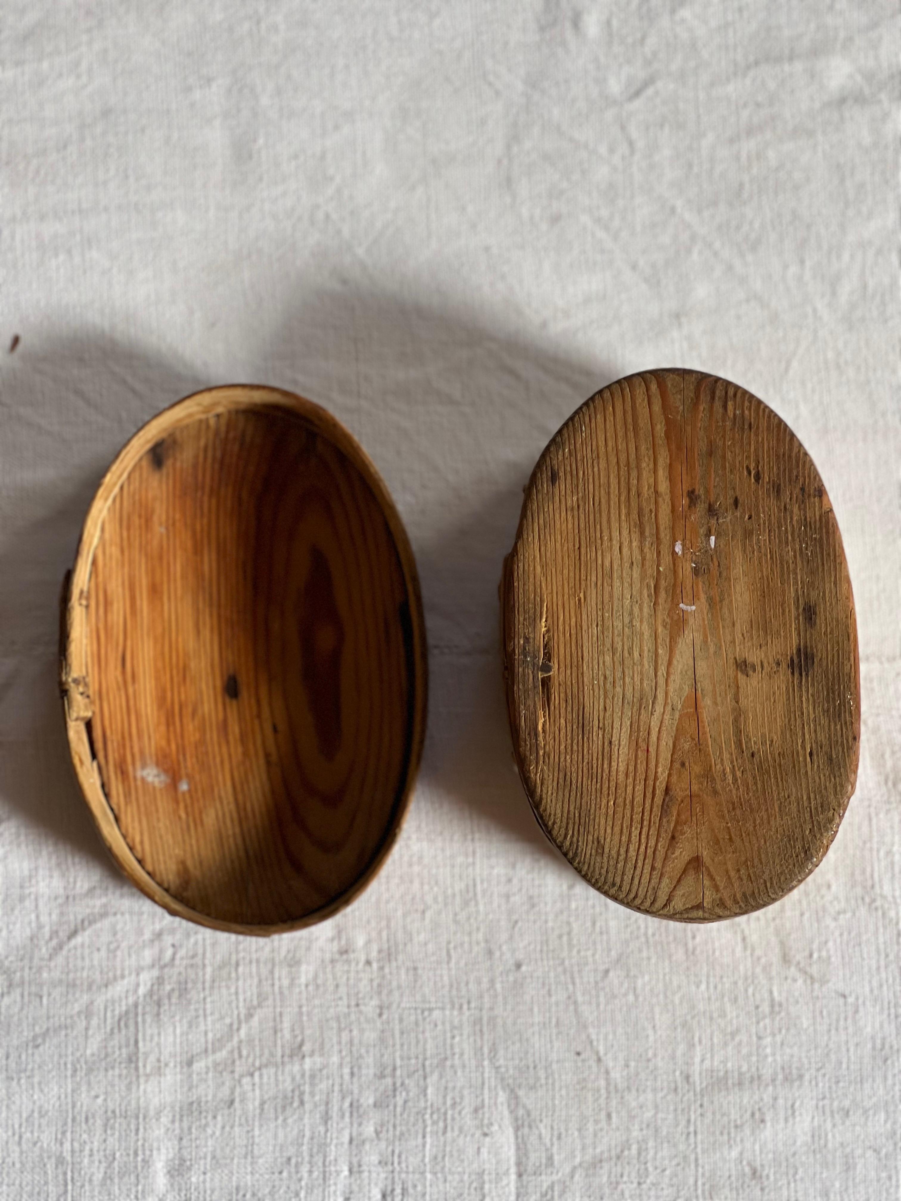 Antigua caja sueca de madera para guardar mantequilla Artesanía popular hecha a mano de 1800 2