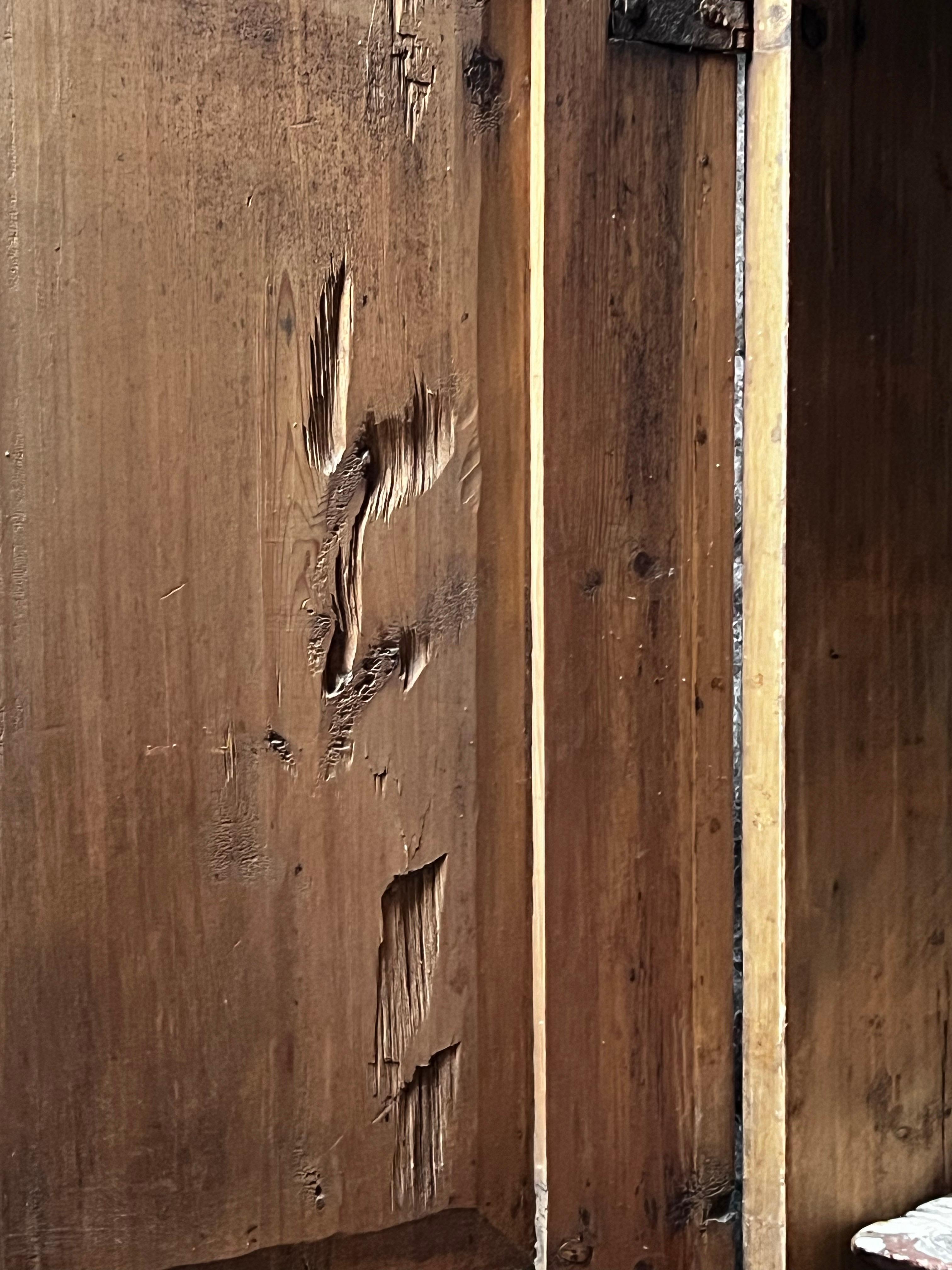 Antiguo armario de cocina sueco de madera 1846 Hecho a mano Artesanía popular gran estado en venta 3