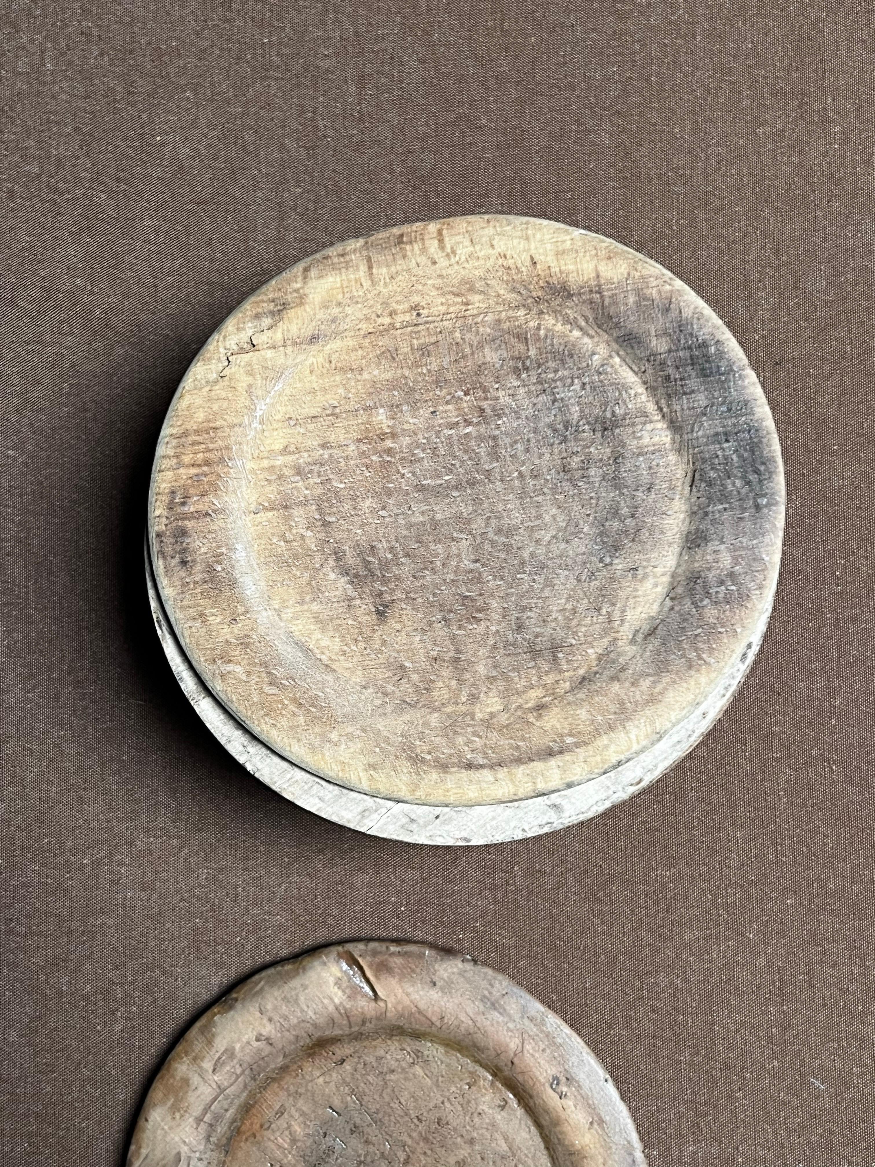 Antique Swedish Wooden plates 1800's Handmade Folk Craft great series For Sale 5